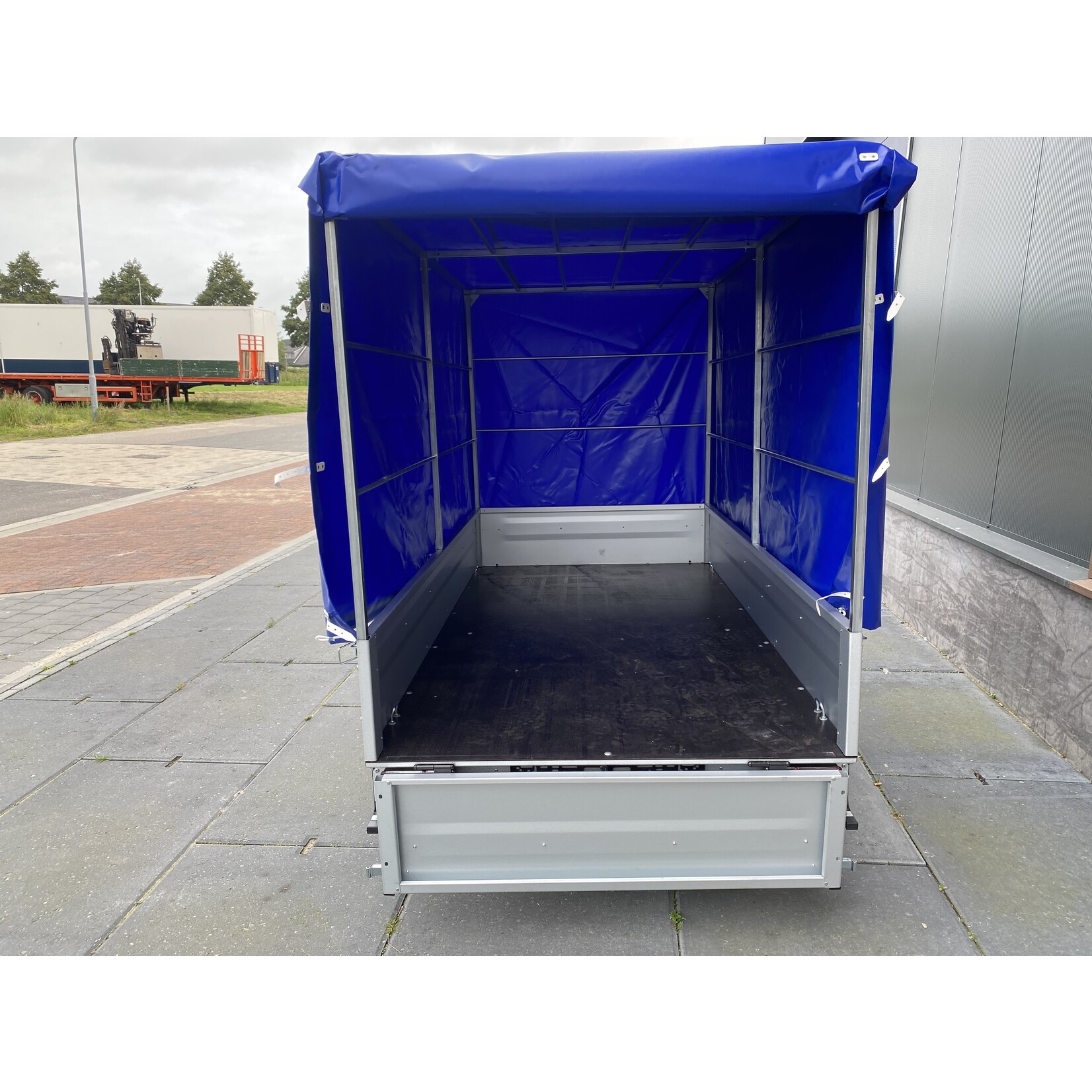 Bockmann Böckmann TL-EU3 Incl. Huif Opbouw | 243x123x150 Cm | 750 Kg | Ongeremd |  ALL - INN AKTIE