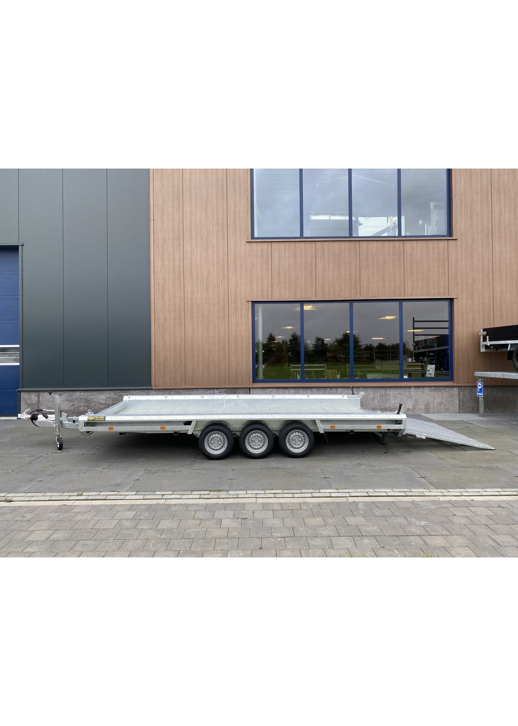 Hulco Terrax-3 | 469 x 195 cm | 3.500 kg | Geremd ALL - IN AKTIE!