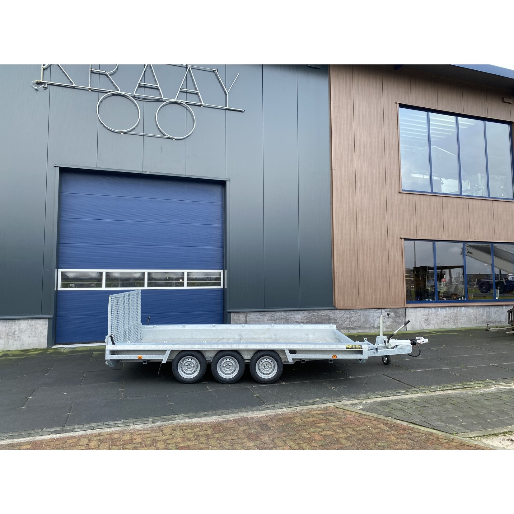 Hulco Demo / voorraad aktie! Hulco Terrax-3 | 394 x 180 x 27 Cm | 3.500 Kg |  100 Cm Klep