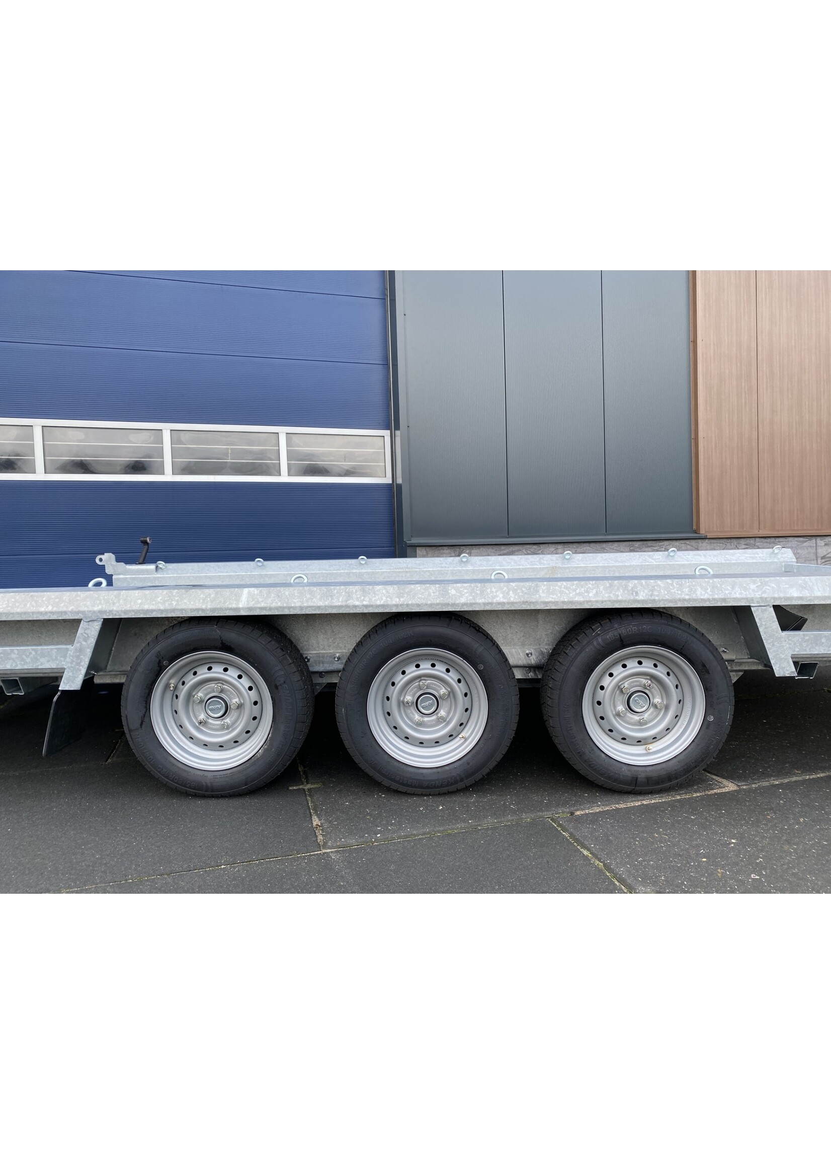 Hulco Demo / voorraad aktie! Hulco Terrax-3 | 394 x 180 x 27 Cm | 3.500 Kg |  100 Cm Klep