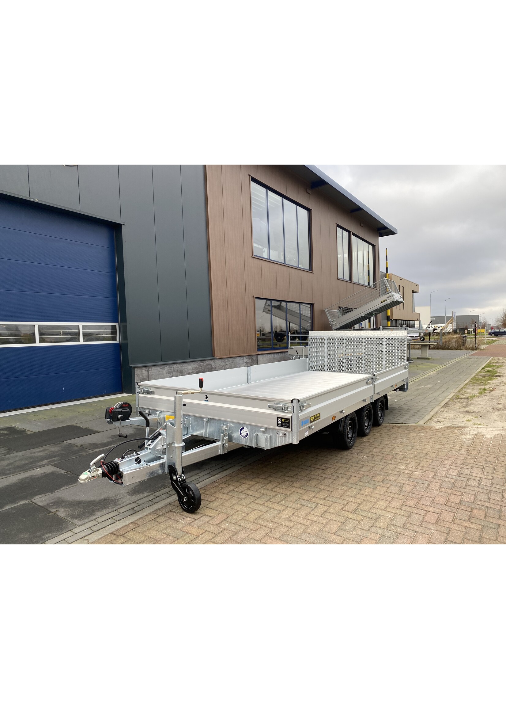 Hapert Hapert indigo HT-3 | 505 x 220 x 30 cm | 3.500 kg | Geremd All in aktie!