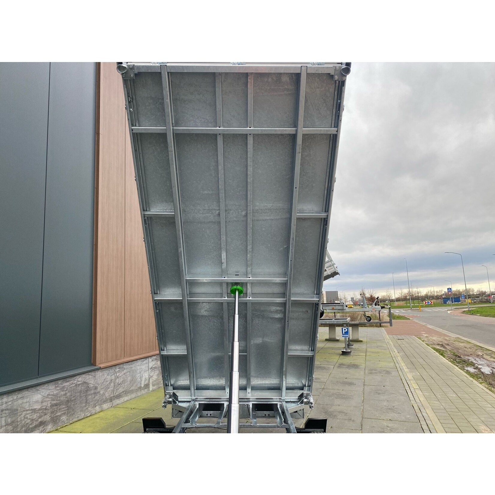 Hapert Hapert 3-zijdige kipper Cobalt Ferro HM-2 |  375 x 185 x 40 Cm | 3.500 Kg | Geremd ALL - IN AKTIE!