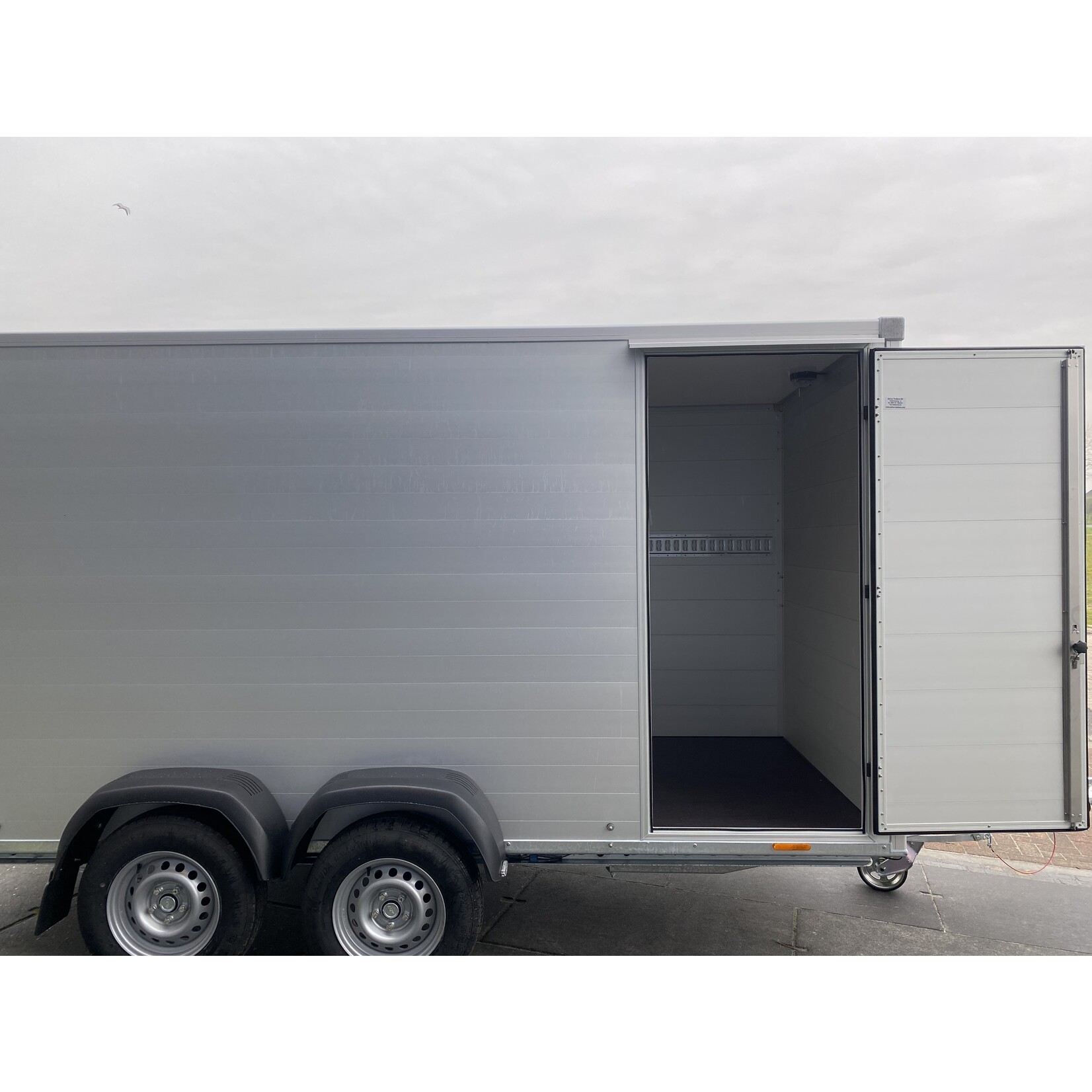 SIRIUS Sirius G375 gesloten aanhangwagen | 375 X 175 X 190 cm |  3.000 kg | ALL - IN AKTIE!