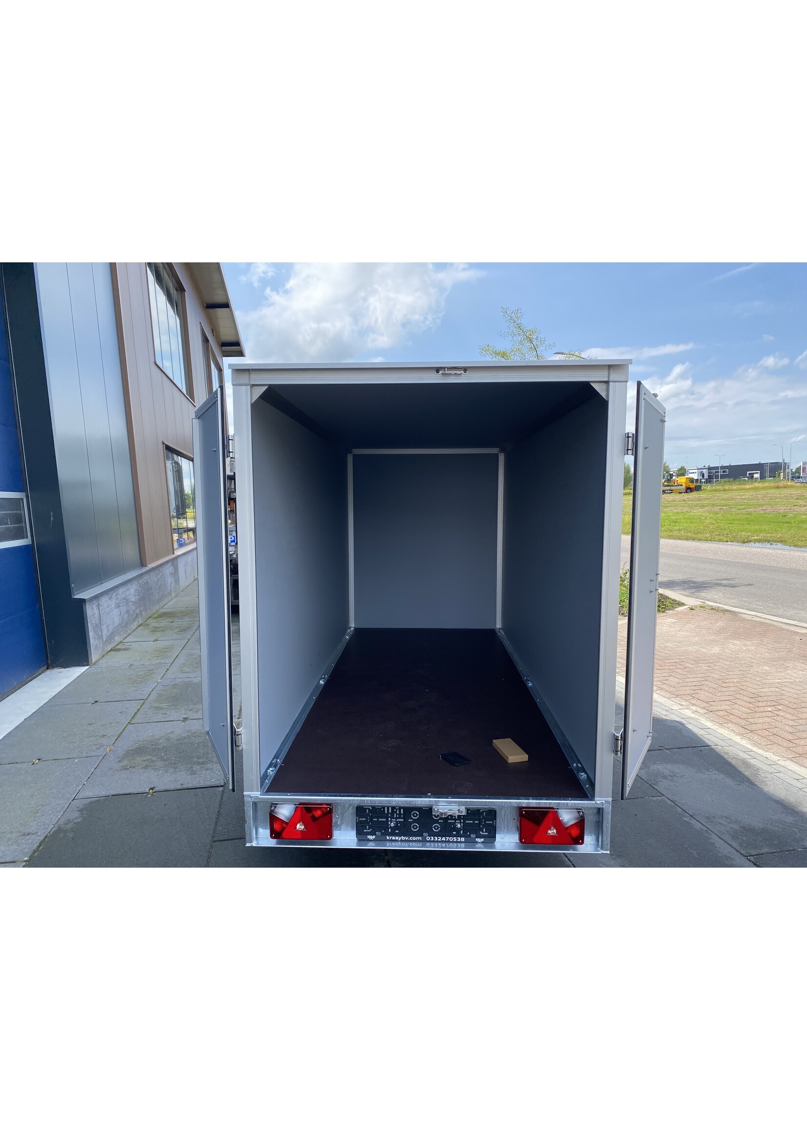 Hapert Hapert Sapphire L-1 | 300 x 130 x 150 cm | 1.350 kg | Geremd ALL - IN AKTIE!