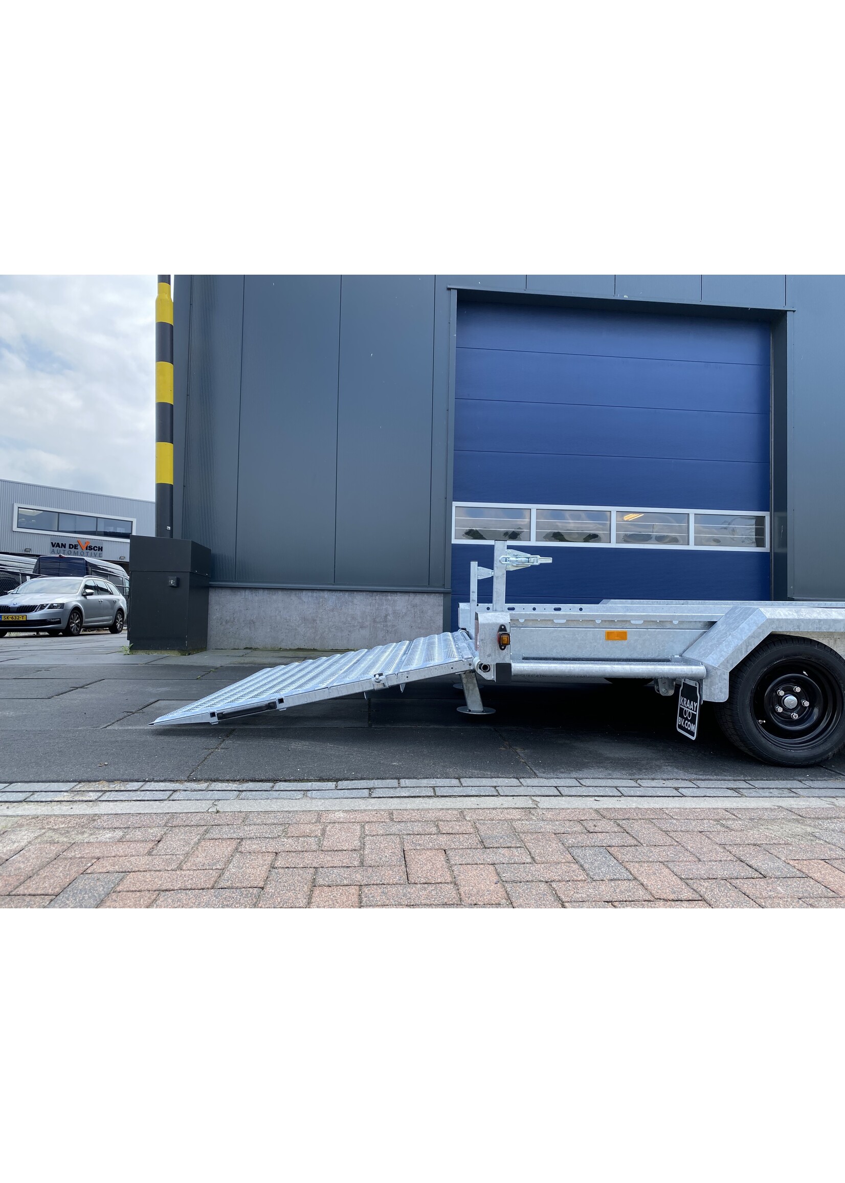 Hapert Indigo LF-3 | 405 x 179 | 3.500 kg | Geremd All in Aktie!