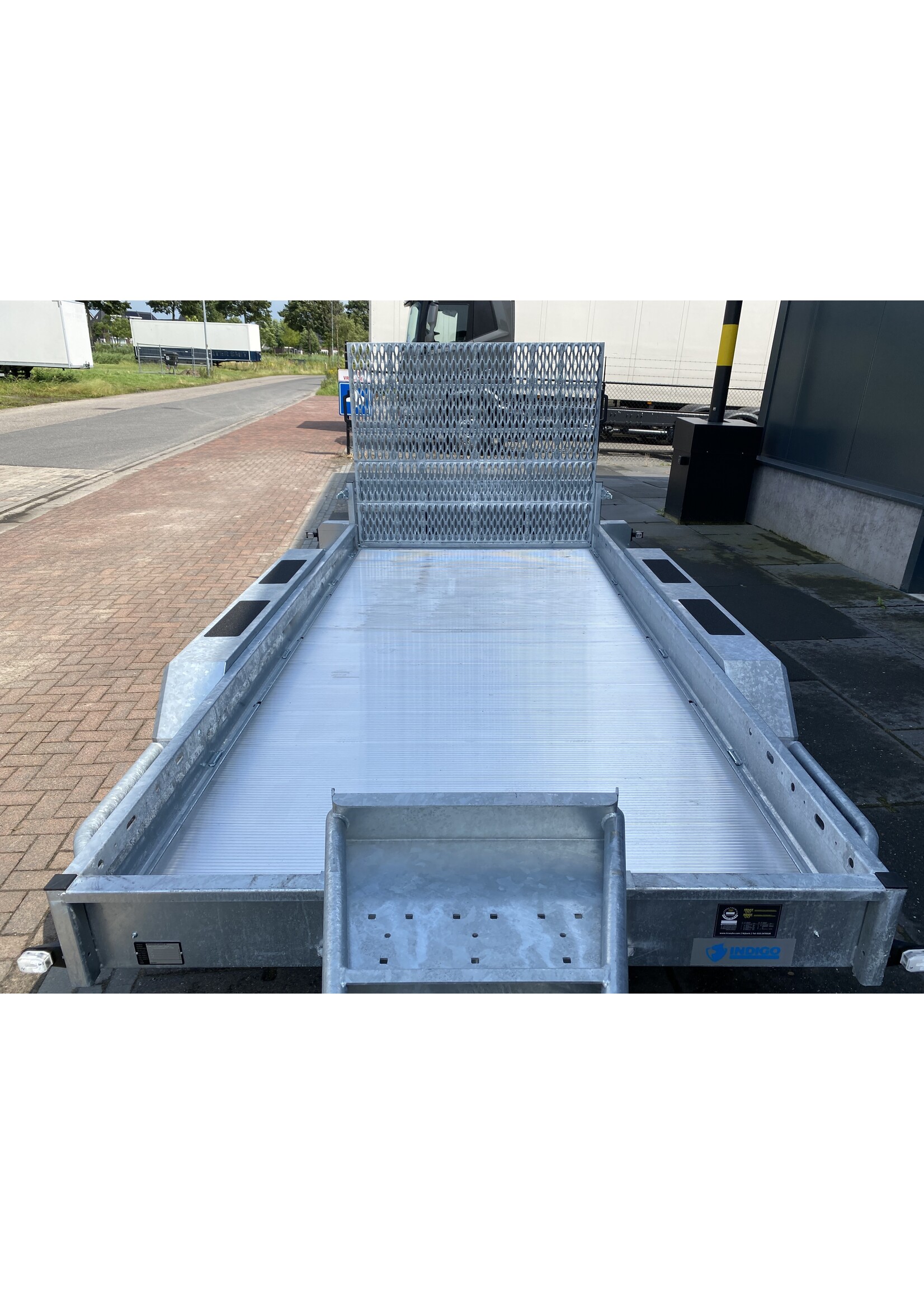 Hapert Indigo LF-3 | 405 x 179 | 3.500 kg | Geremd All in Aktie!