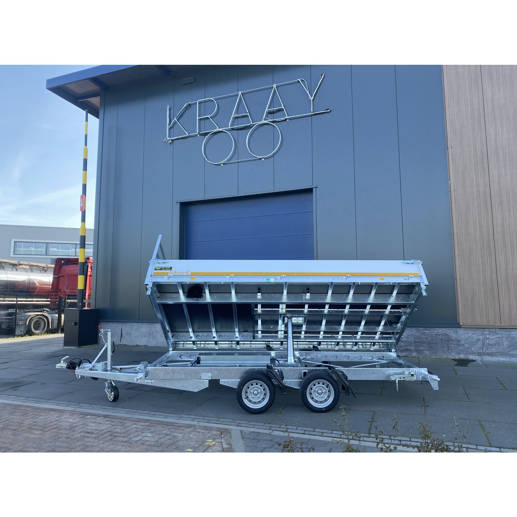 Eduard Eduard 3 - zijdige kipper | 400 x 200 x 30 cm | 3.500 kg | Geremd ALL - IN AKTIE!