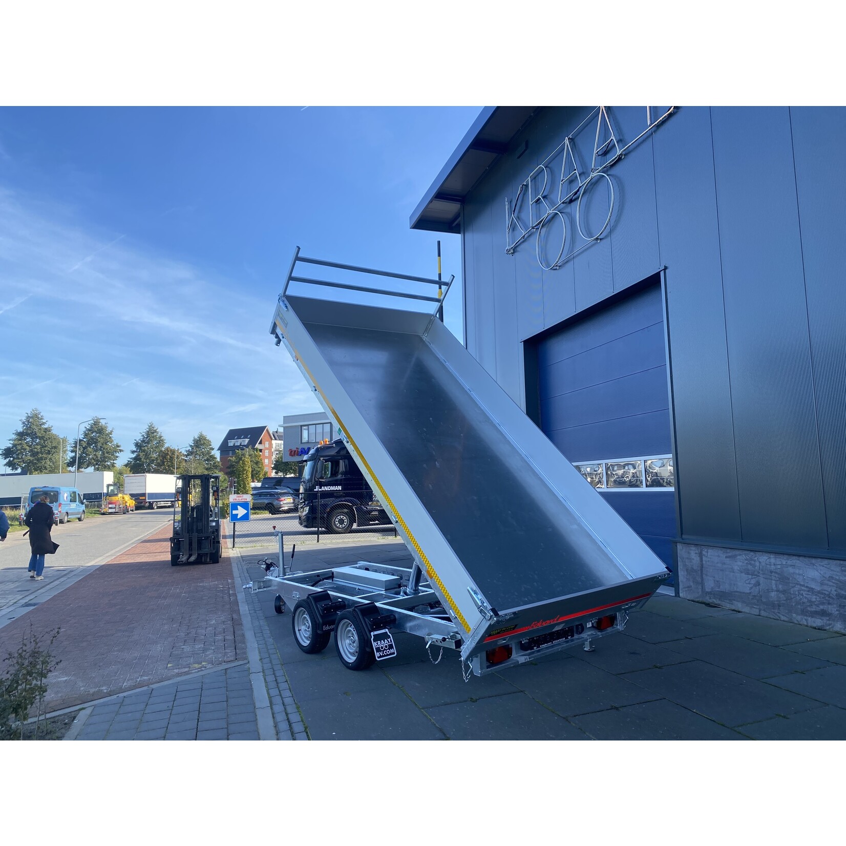 Eduard Eduard 3 - zijdige kipper | 400 x 200 x 30 cm | 3.500 kg | Geremd ALL - IN AKTIE!