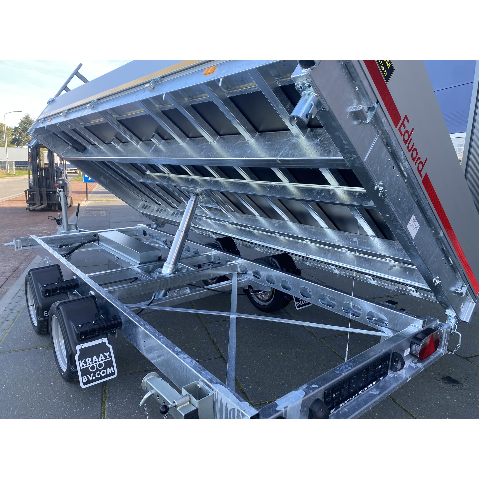 Eduard Eduard 3 - zijdige kipper | 400 x 200 x 30 cm | 3.500 kg | Geremd ALL - IN AKTIE!