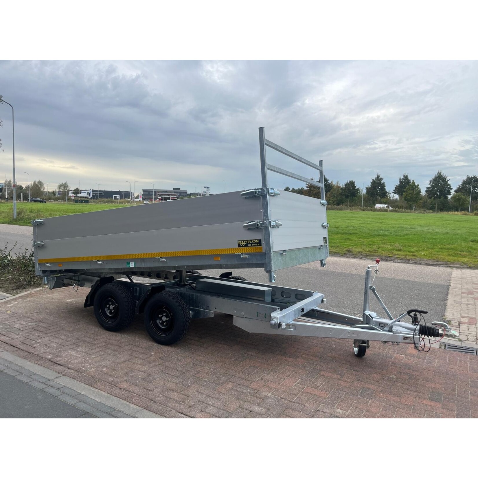 Eduard Eduard 3 - zijdige kipper | 350 x 180 x 60 cm | 3.500 kg | Geremd ALL - IN AKTIE!