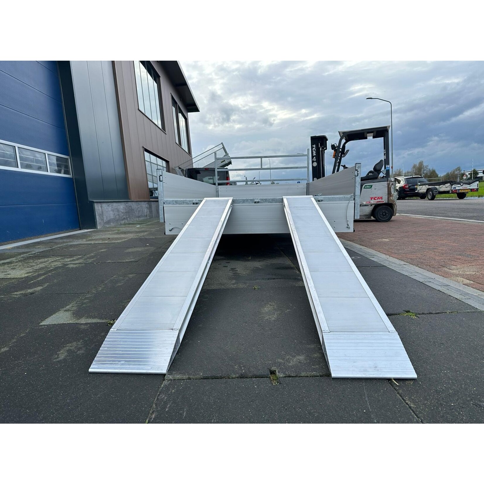 Hapert Hapert Azure H-2 | 405 x 200 x 30 cm | 3.500 kg | ALL IN AKTIE!