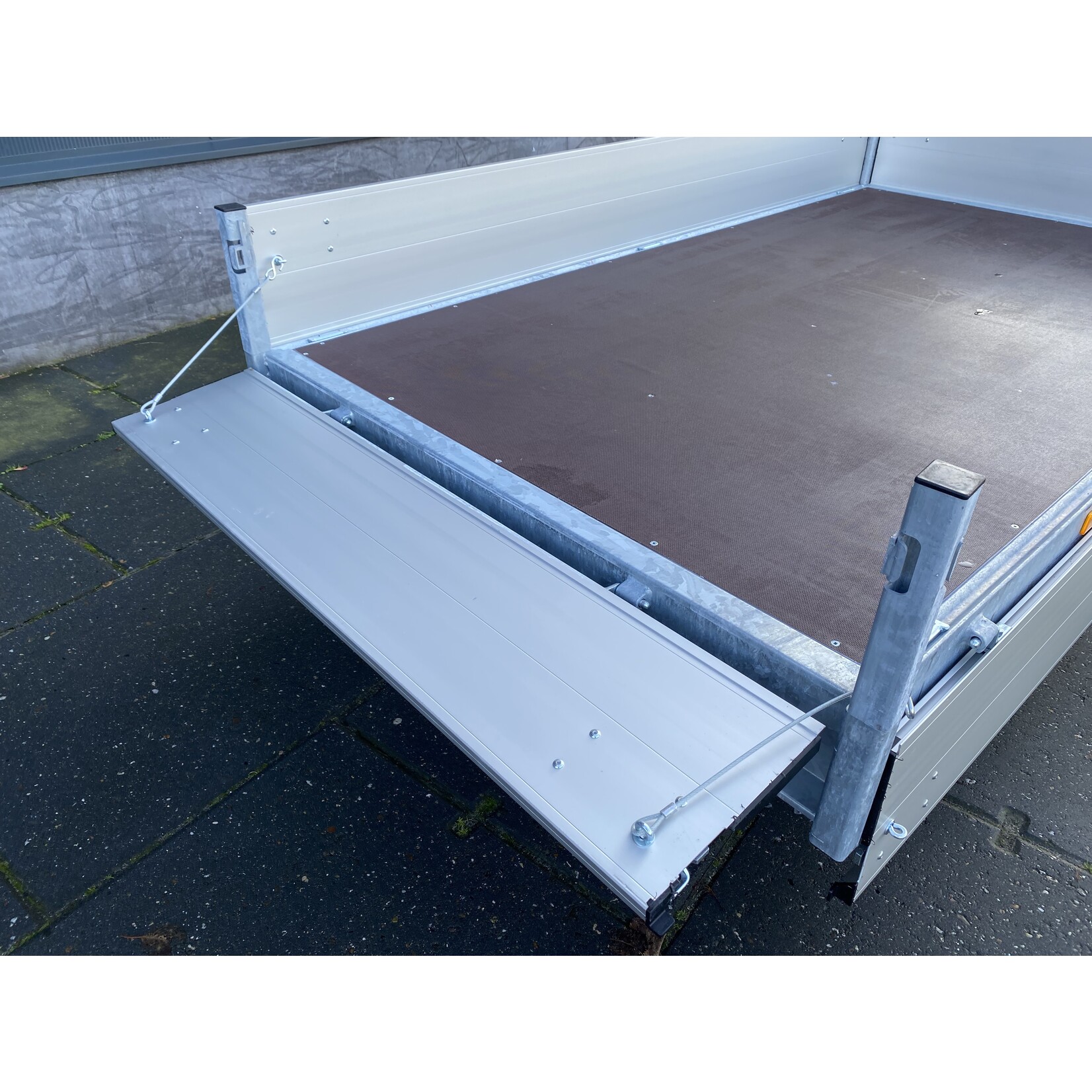 Hapert Hapert Azure H-1 | 260 x 150 x 30 cm | 1.350 kg | Geremd ALL - IN AKTIE!