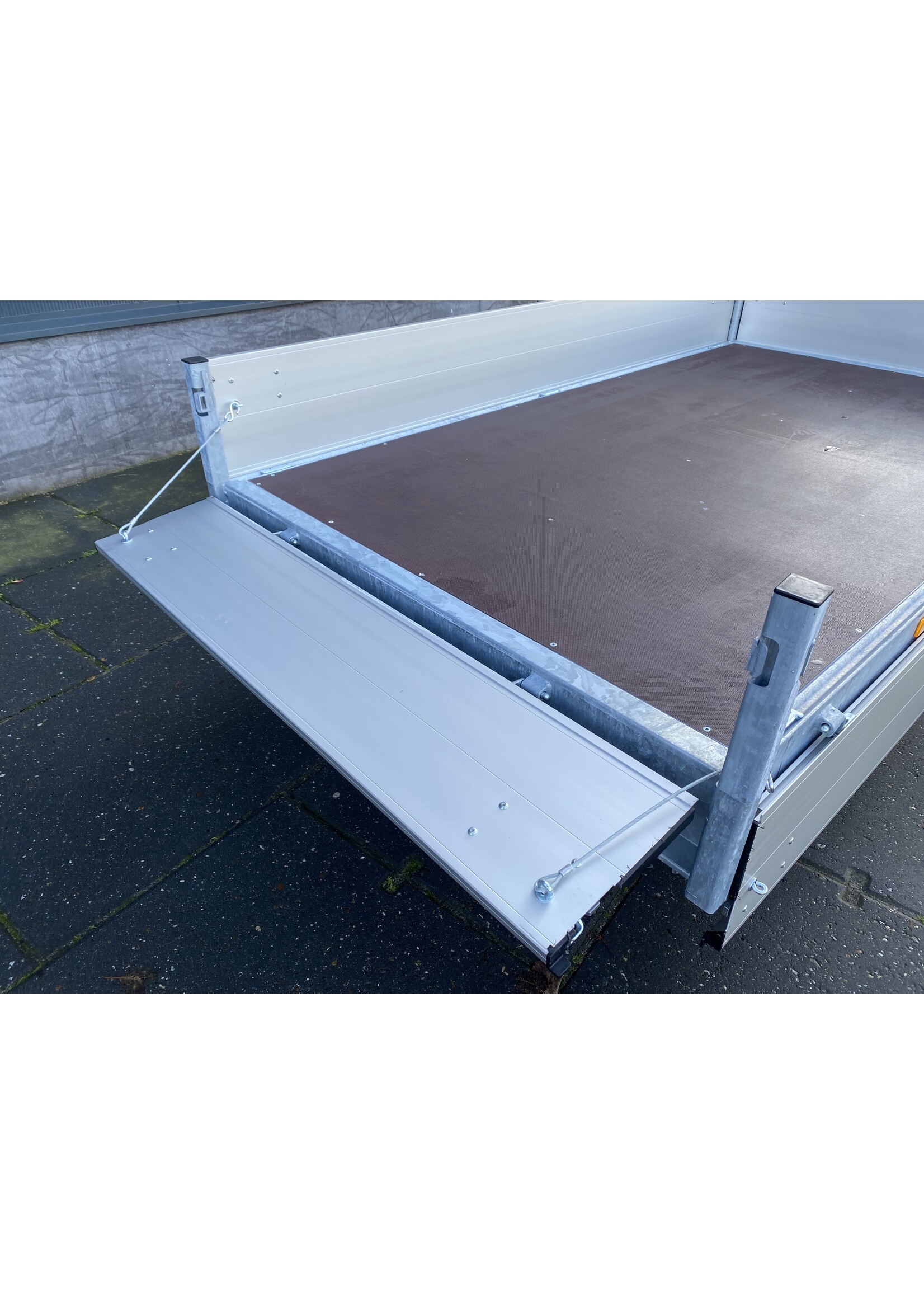Hapert Hapert Azure H-1 | 260 x 150 x 30 cm | 1.350 kg | Geremd ALL - IN AKTIE!