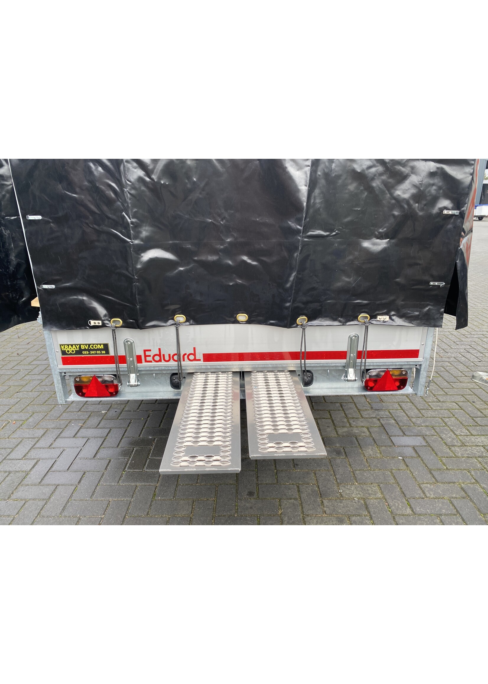 Eduard | 456 x 200 x 180 cm | 3.000 kg | Geremd ALL - IN AKTIE!