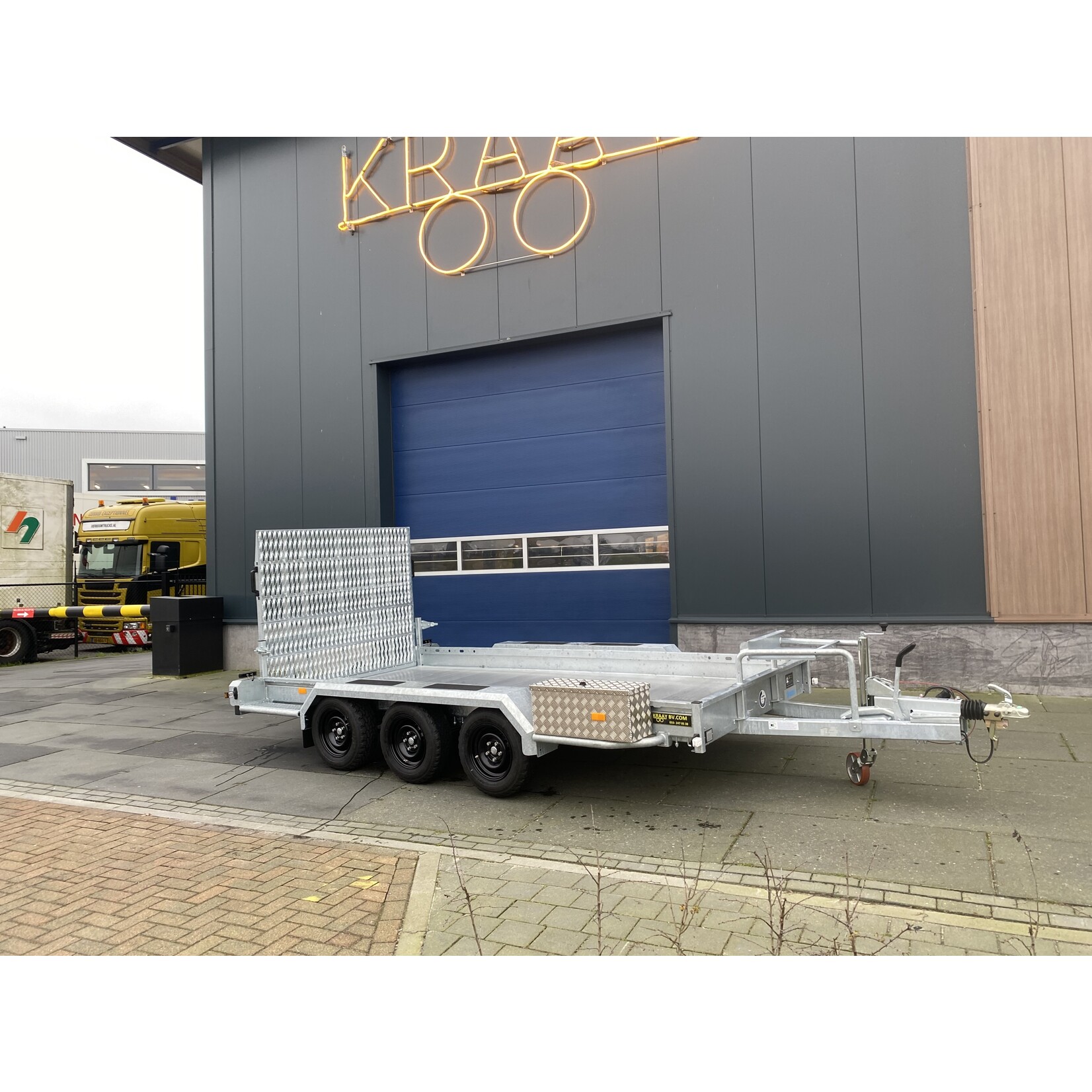 Hapert Hapert Indigo LF-3 | 405 x 179 | 3.500 kg | Geremd ALL - IN AKTIE!