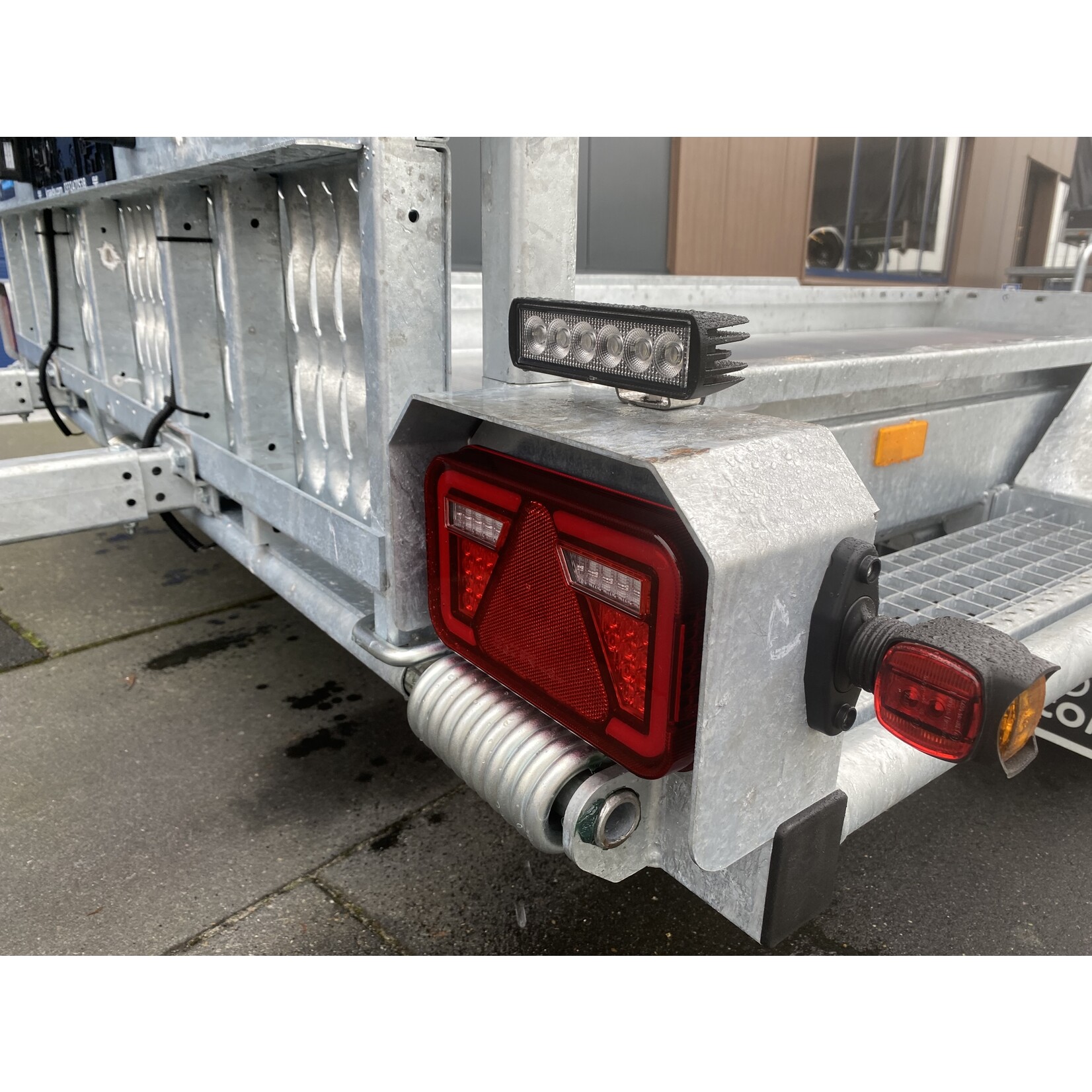 Hapert Hapert Indigo LF-3 | 405 x 179 | 3.500 kg | Geremd ALL - IN AKTIE!