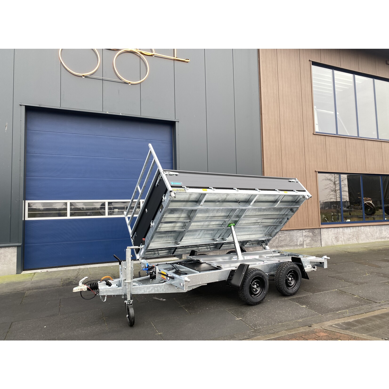 Hapert Hapert Cobalt + | 335 x 180 x 40 cm | 3.500 kg | Geremd ALL - IN AKTIE!