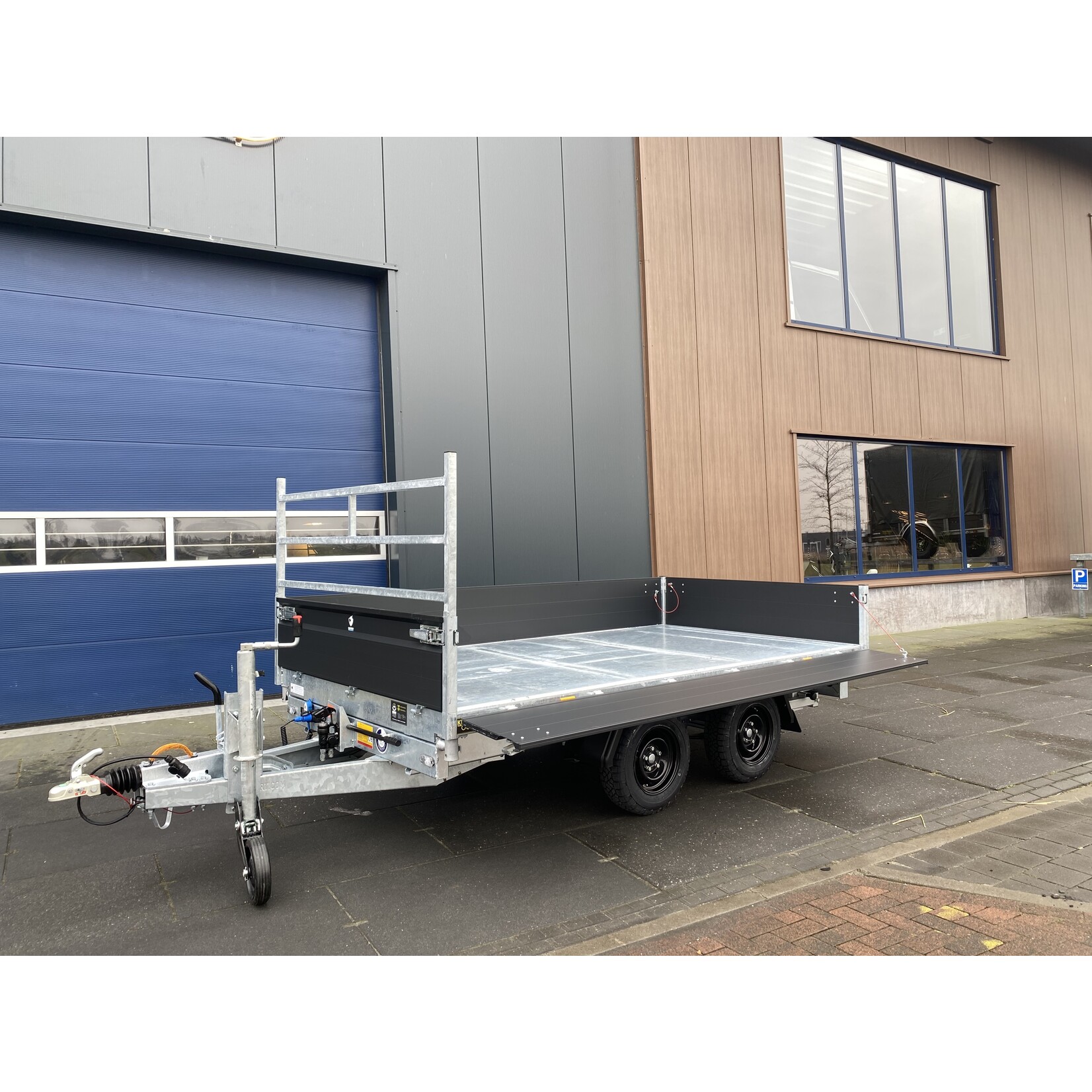 Hapert Hapert Cobalt + | 335 x 180 x 40 cm | 3.500 kg | Geremd ALL - IN AKTIE!