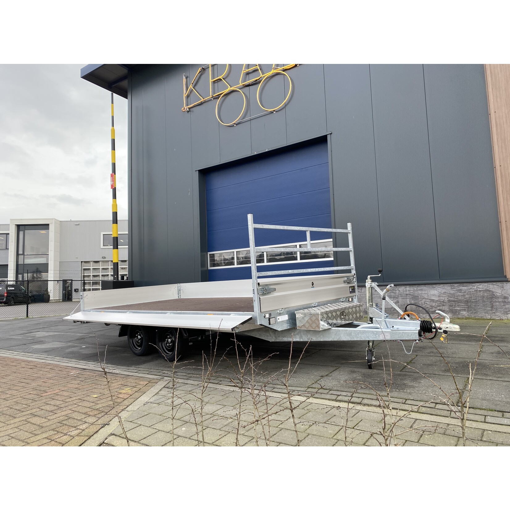 Hapert Azure H-2 | 405 x 200 x 30 cm | 3.500 kg | ALL - IN AKTIE!