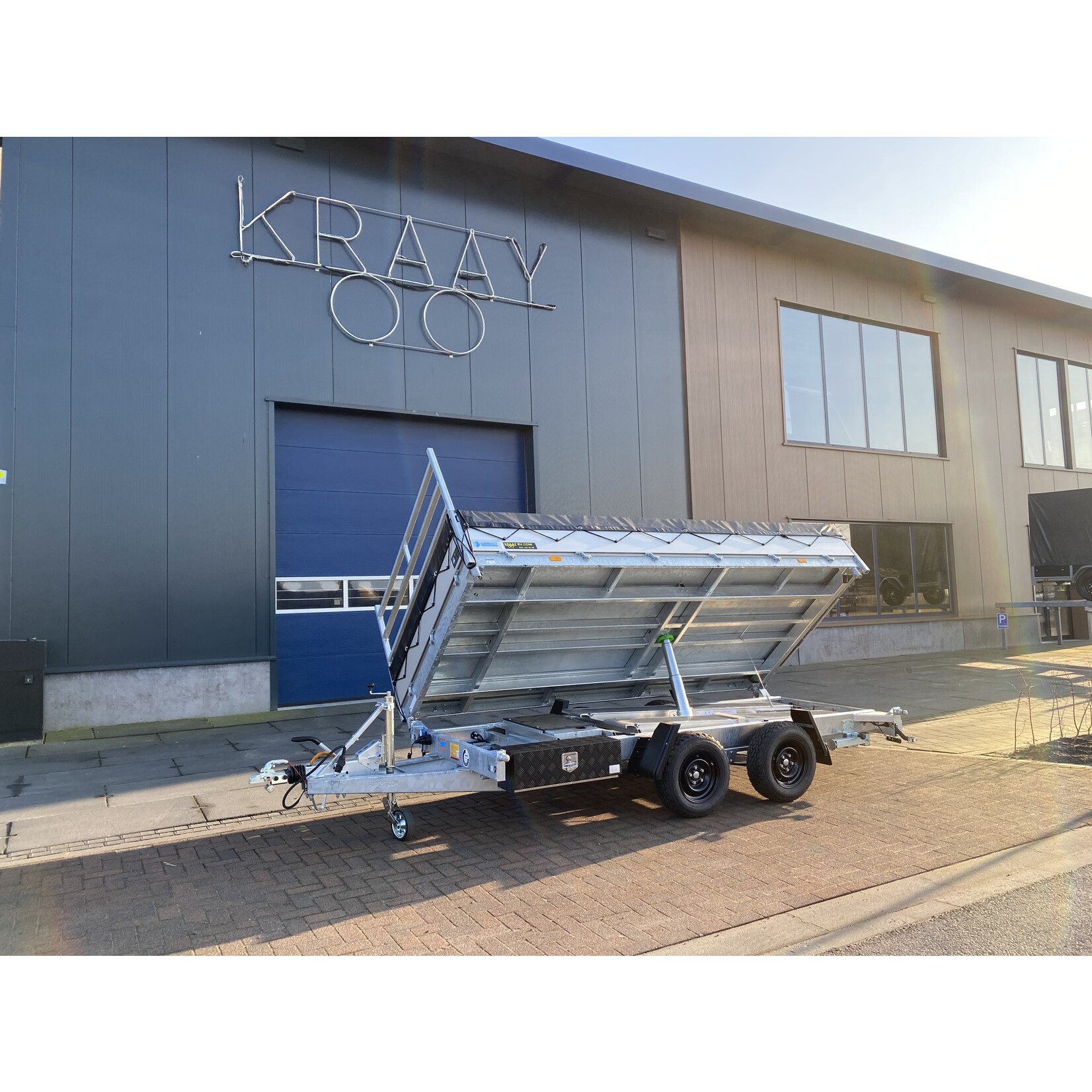 Hapert Hapert Cobalt HM-2 | 375 x 180 x 40 cm | 3.500 kg | Geremd ALL - IN AKTIE!