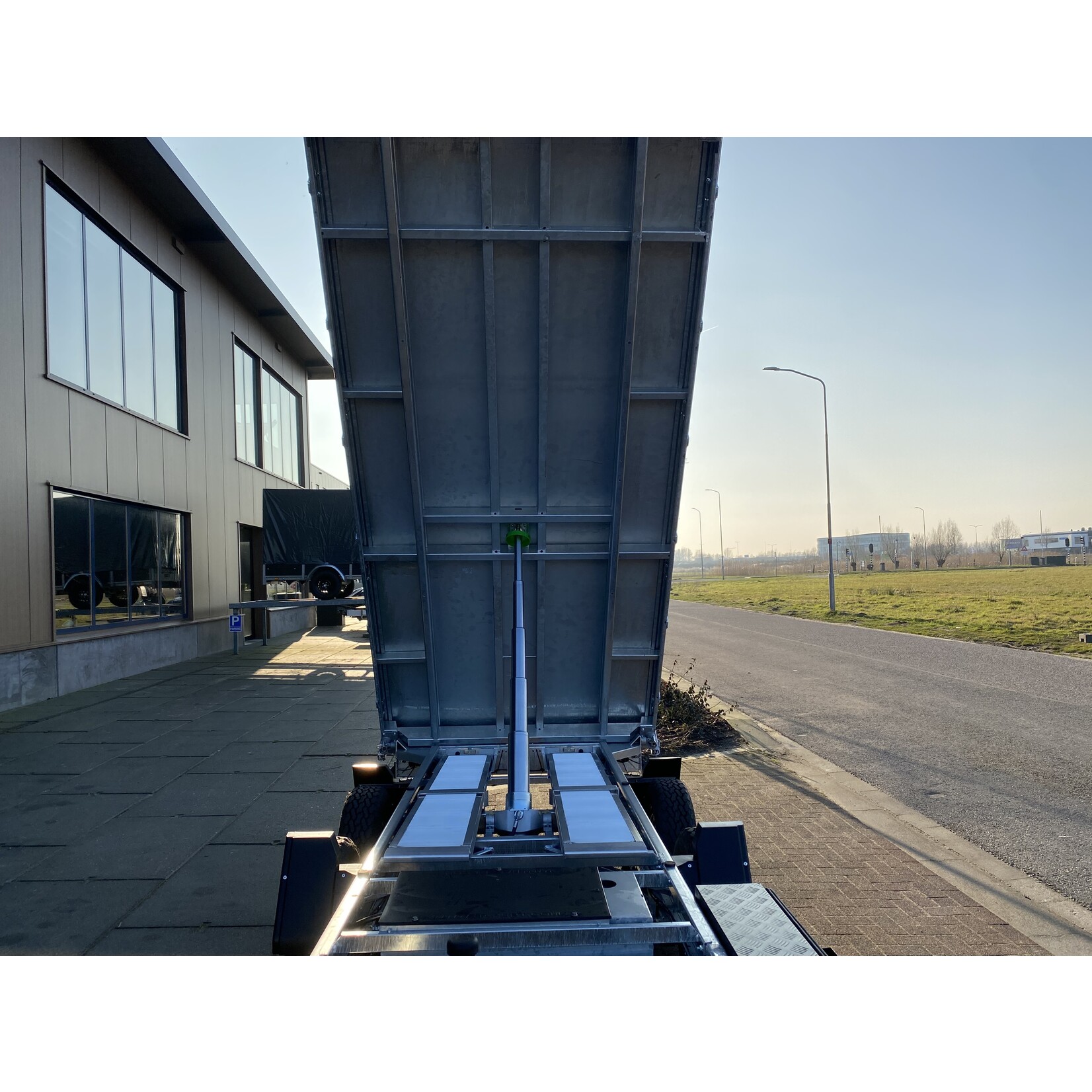 Hapert Hapert Cobalt HM-2 | 375 x 180 x 40 cm | 3.500 kg | Geremd ALL - IN AKTIE!