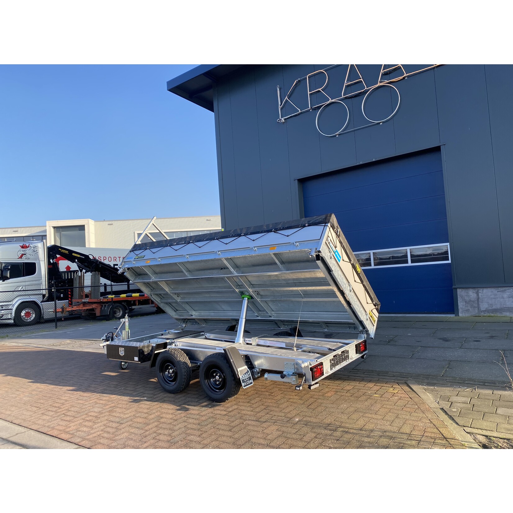 Hapert Hapert Cobalt HM-2 | 375 x 180 x 40 cm | 3.500 kg | Geremd ALL - IN AKTIE!