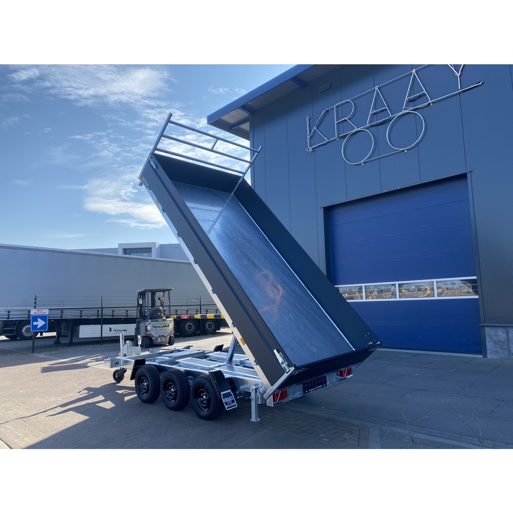 Hapert Hapert Cobalt HM-3 + | 405 x 200 x 40 cm | 3.500 kg | ALL - IN AKTIE!