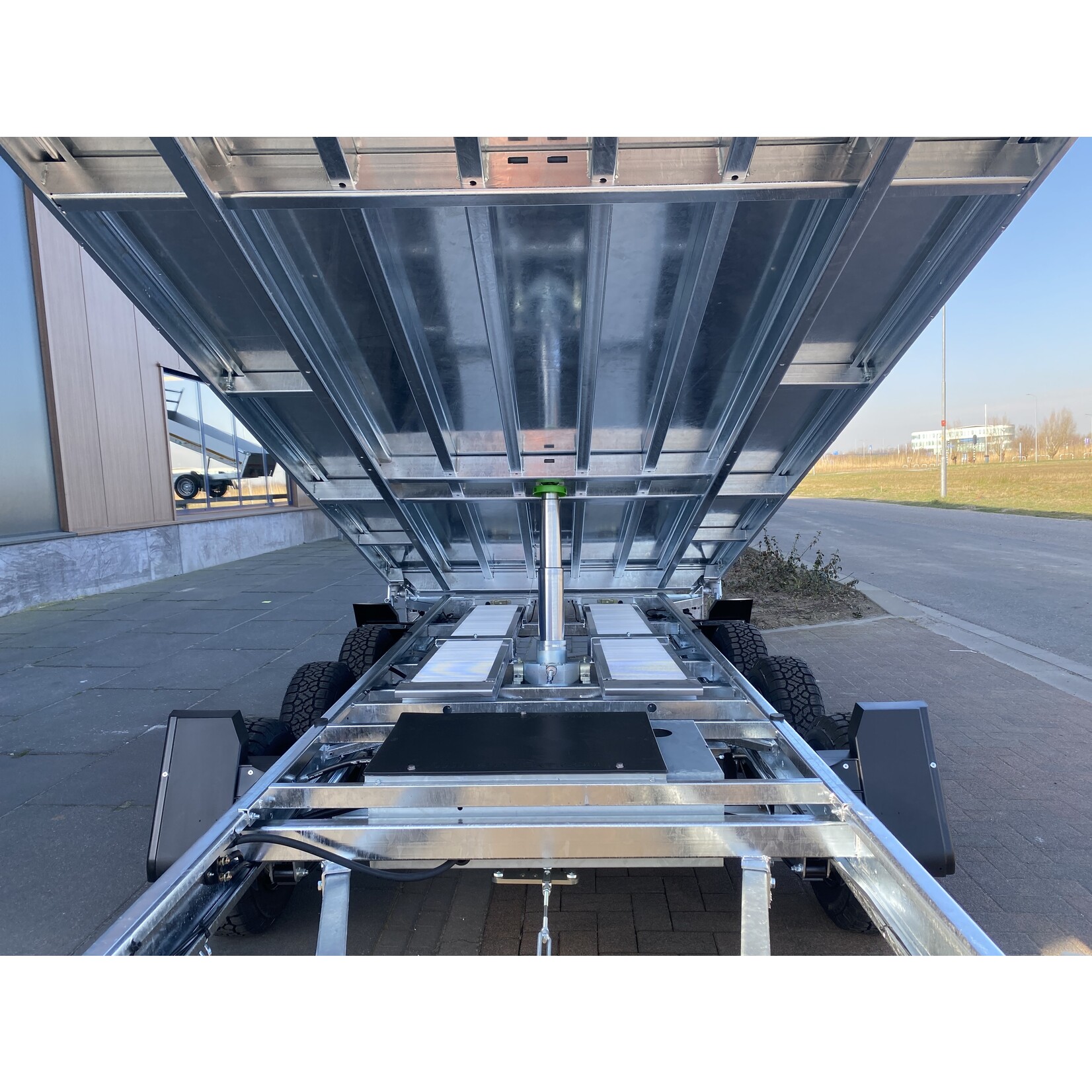 Hapert Hapert Cobalt HM-3 + | 405 x 200 x 40 cm | 3.500 kg | ALL - IN AKTIE!