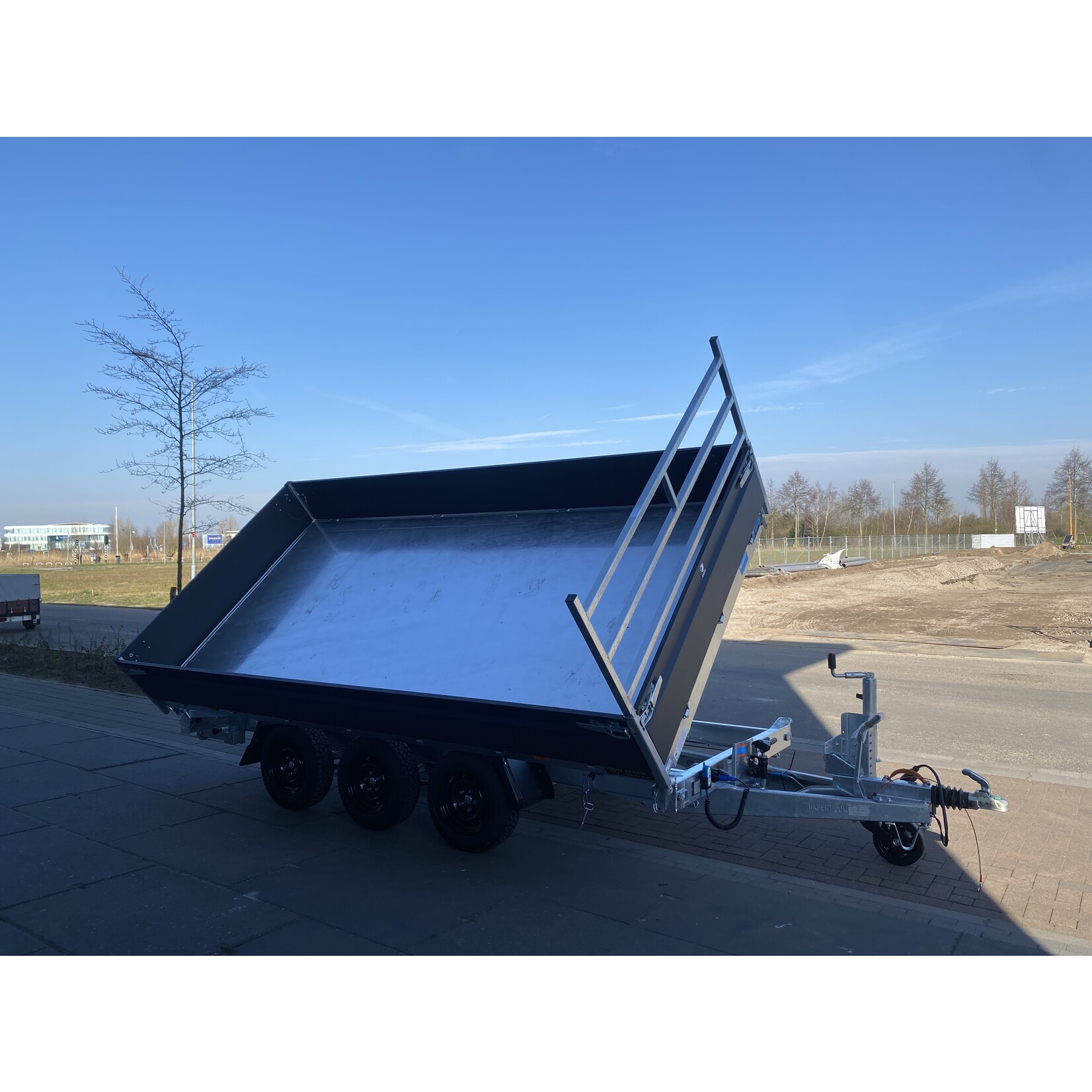 Hapert Hapert Cobalt HM-3 + | 405 x 200 x 40 cm | 3.500 kg | ALL - IN AKTIE!