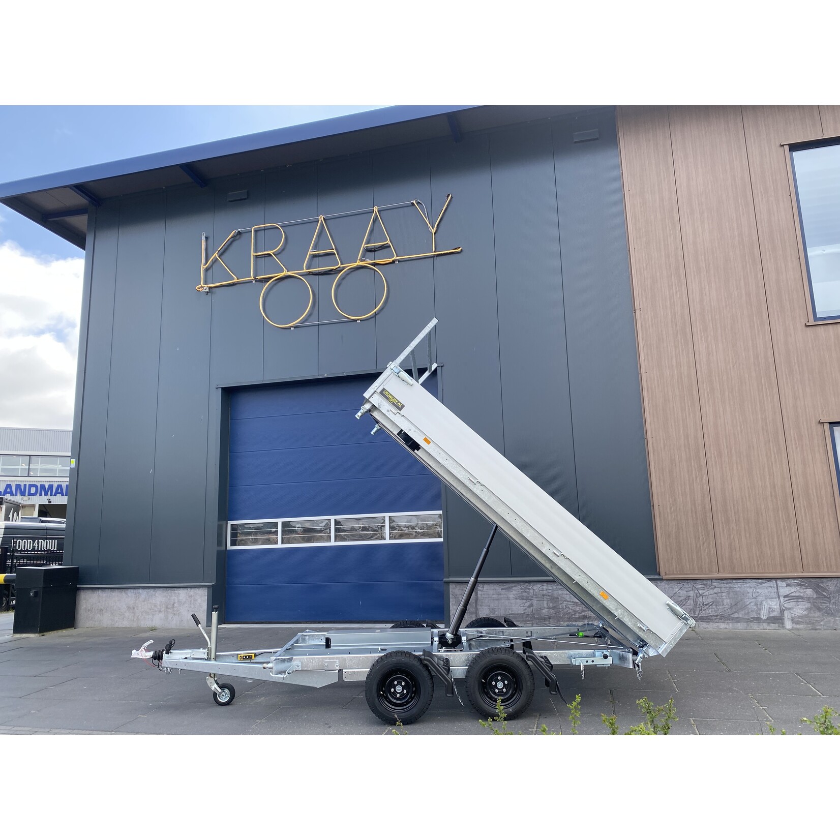 Eduard Crowline 3 - zijdige Kipper | 335 x 180 x 30 cm | 3.000 kg | geremd ALL - IN AKTIE!