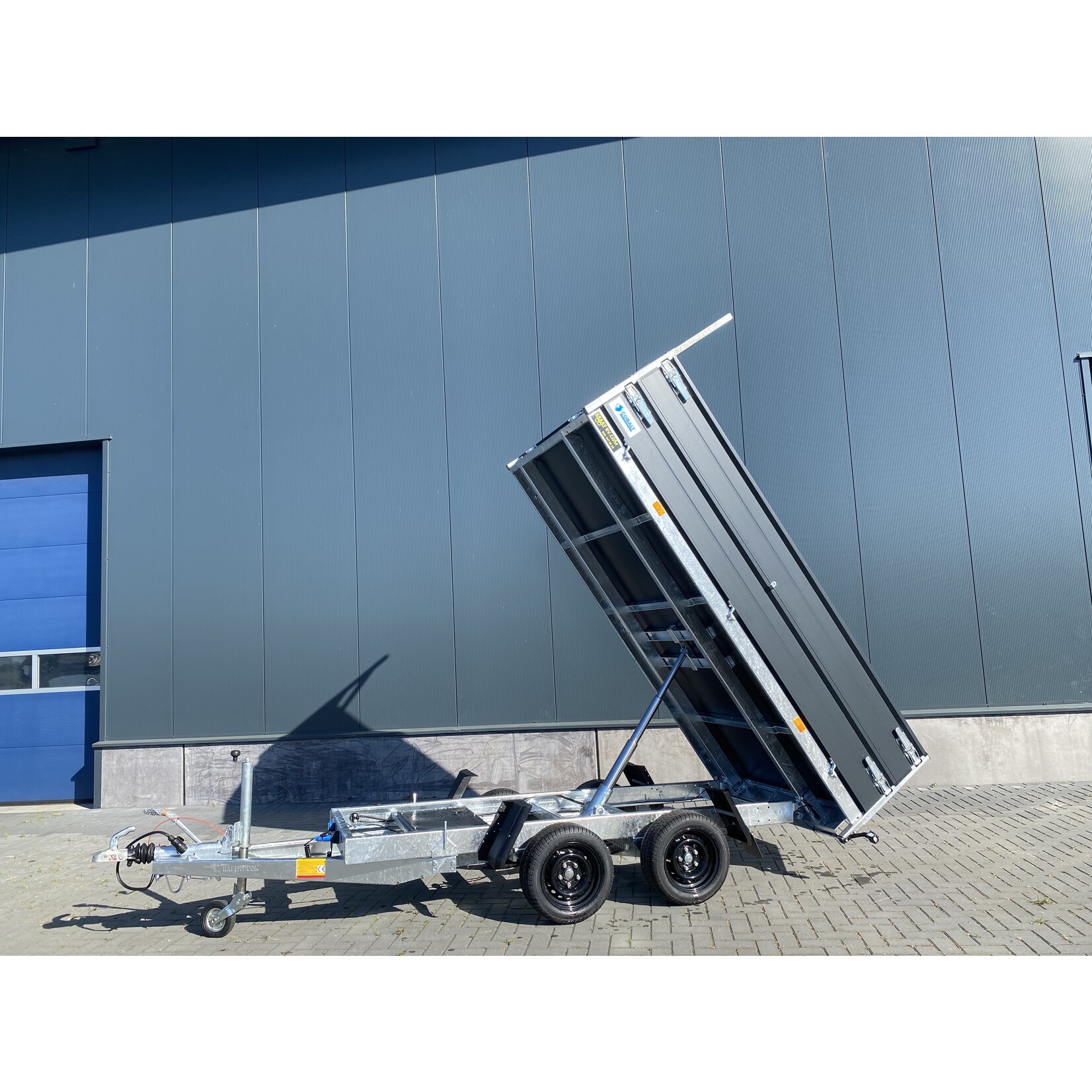 Hapert Hapert Cobalt HB-2 | 305 x 160 x 60 cm | 2.700 kg | Geremd ALL - IN AKTIE!