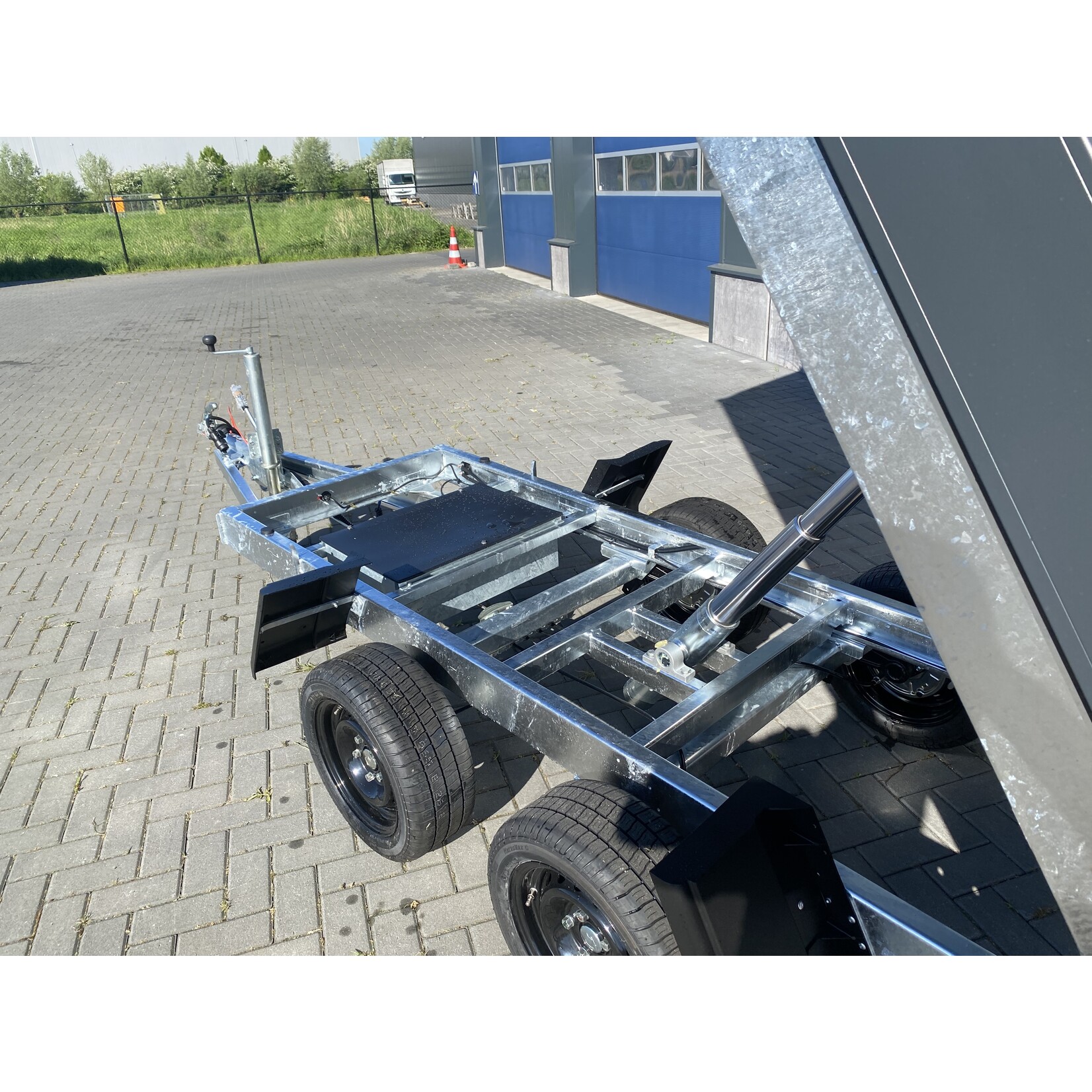Hapert Hapert Cobalt HB-2 | 305 x 160 x 60 cm | 2.700 kg | Geremd ALL - IN AKTIE!
