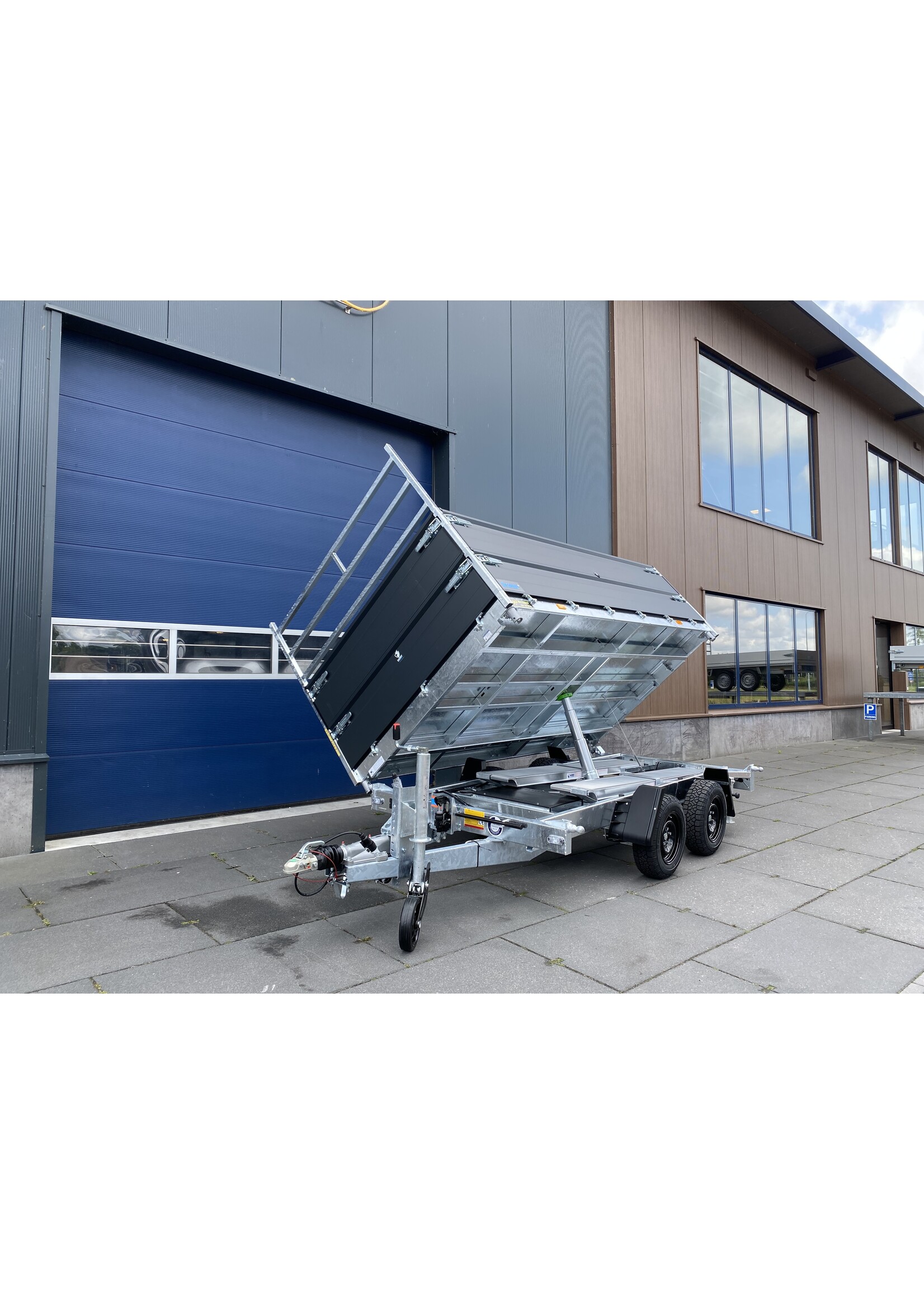 Hapert Hapert Cobalt + 335 x 180 x 80 cm | 3.500 kg | Geremd ALL - IN AKTIE!