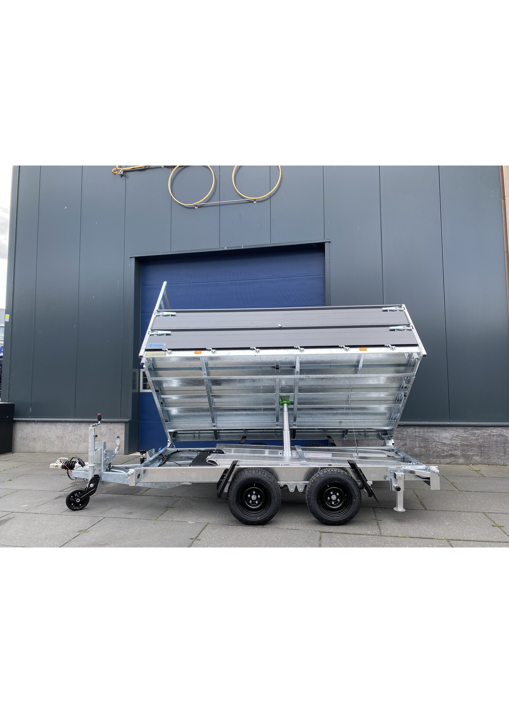 Hapert Hapert Cobalt + 335 x 180 x 80 cm | 3.500 kg | Geremd ALL - IN AKTIE!