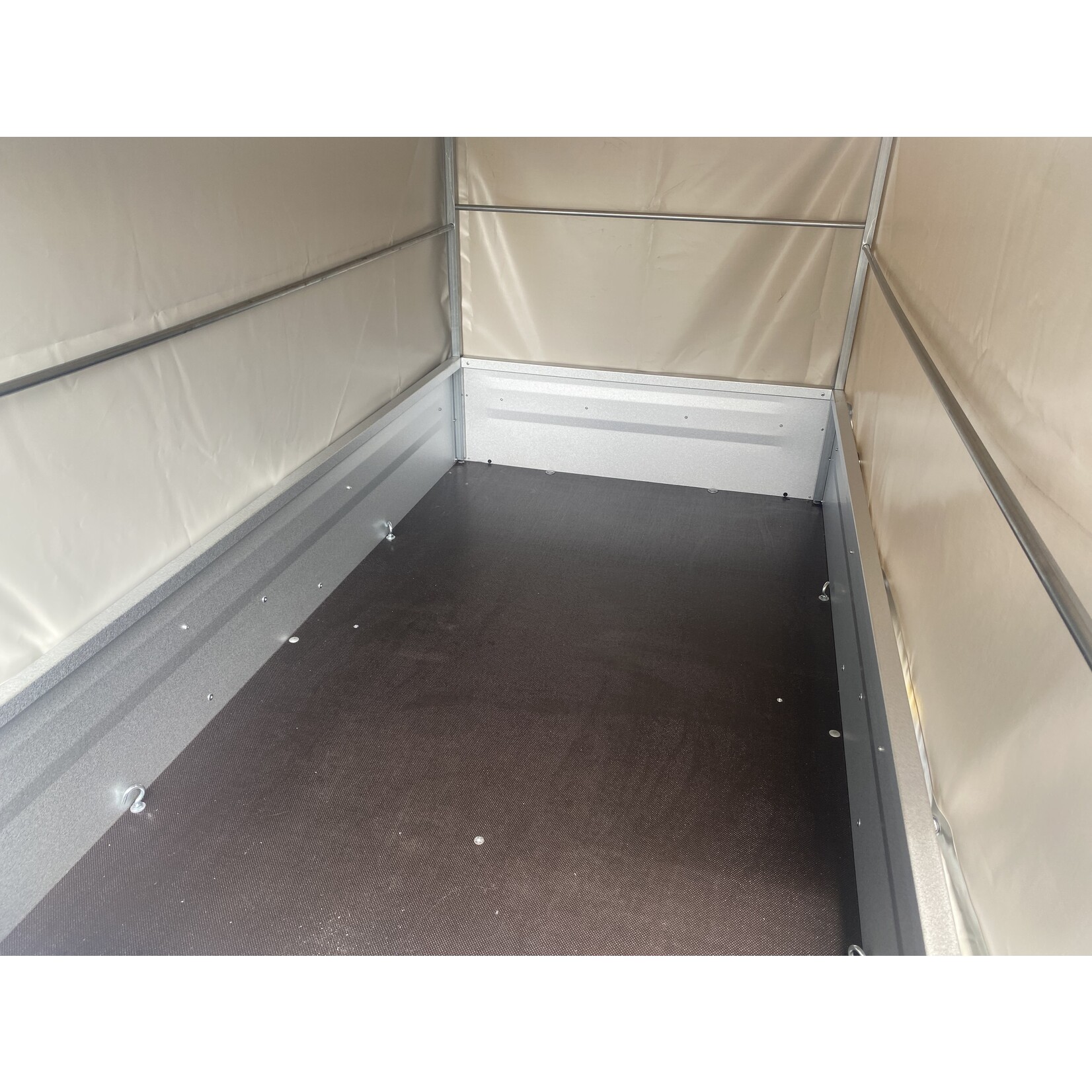 Bockmann Böckmann TL-EU2 Bakwagen + Huif opbouw Grijs |  202x107x 110 cm  ALL-IN AKTIE