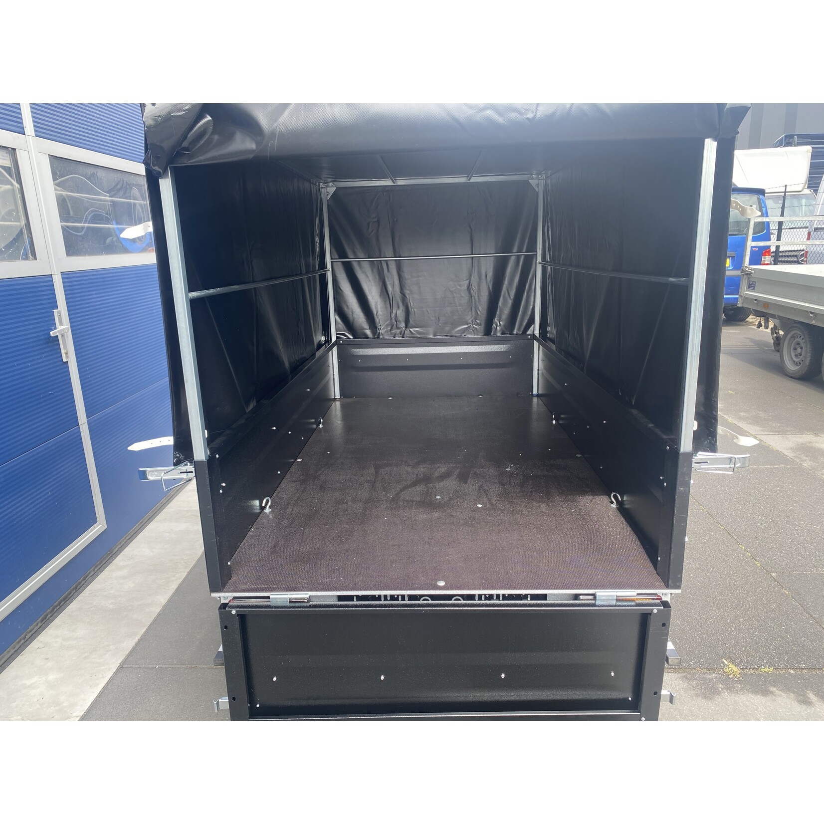 Bockmann Böckmann TL-EU2 Bakwagen + Huif opbouw zwart |  202x107x 110 cm  ALL-IN AKTIE