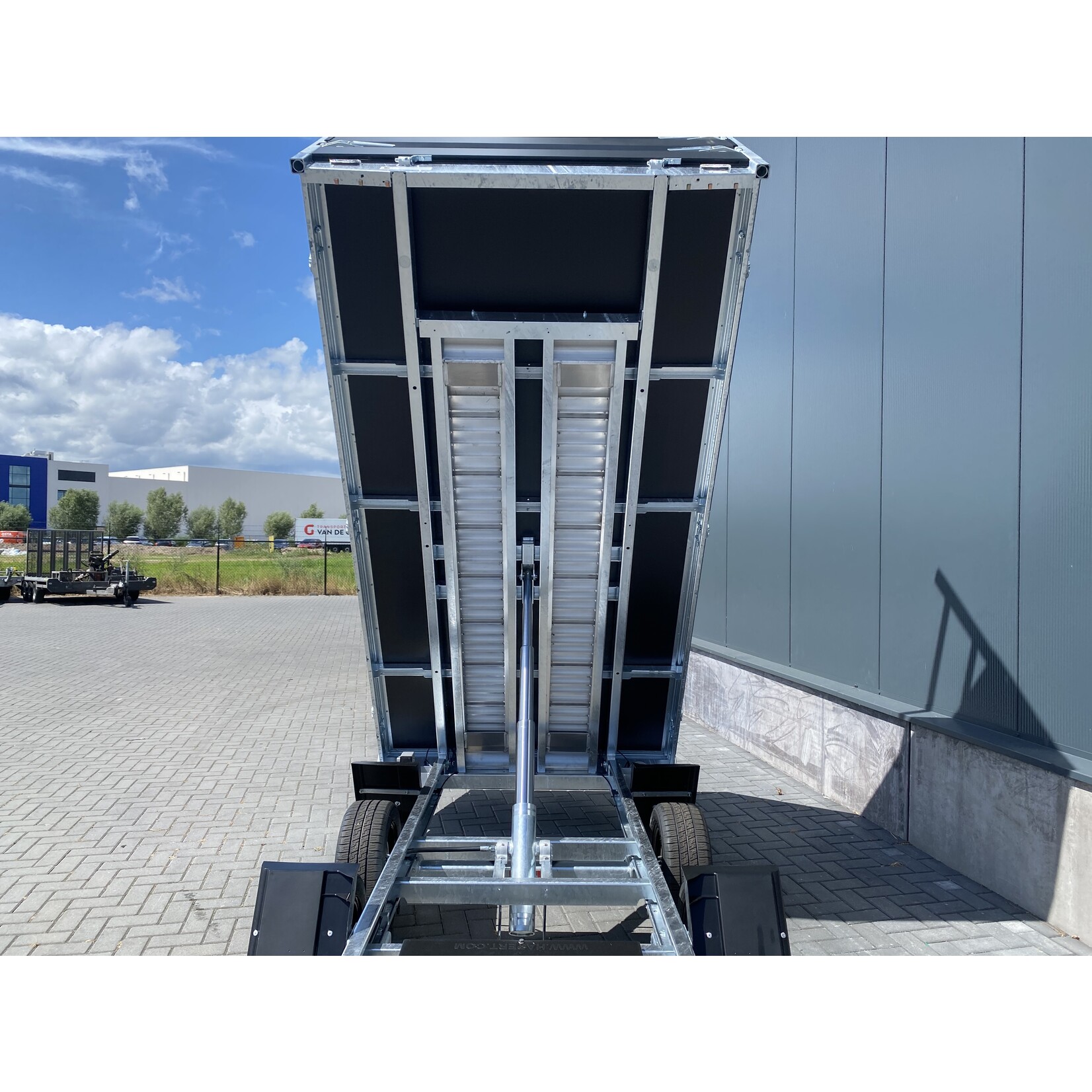 Hapert Hapert Cobalt HB-2 | 305 x 160 x 60 cm | 2.700 kg | Geremd ALL - IN AKTIE!