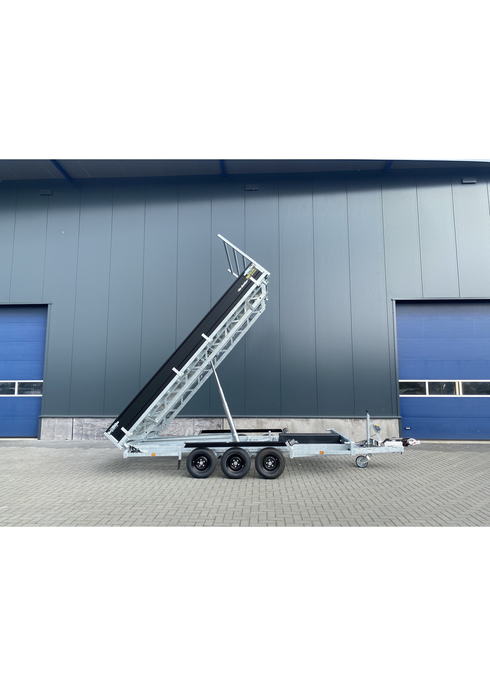hulco Hulco Benax-3 Go-Getter | 405 x 200 x 30 cm | 3.500 kg | Geremd ALL - IN AKTIE!