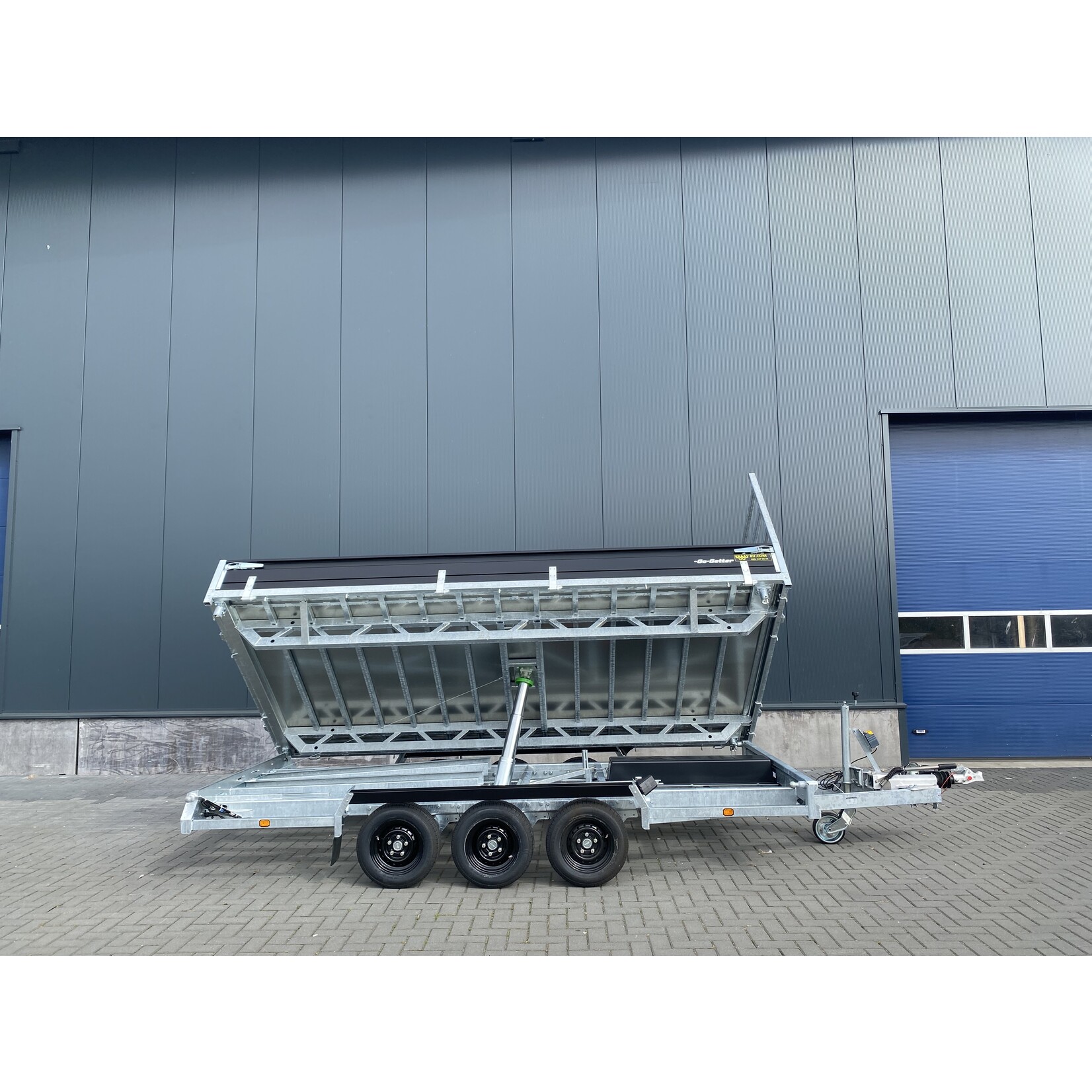 hulco Hulco Benax-3 | 405 x 200 x 30 cm | 3.500 kg | Geremd ALL - IN AKTIE!