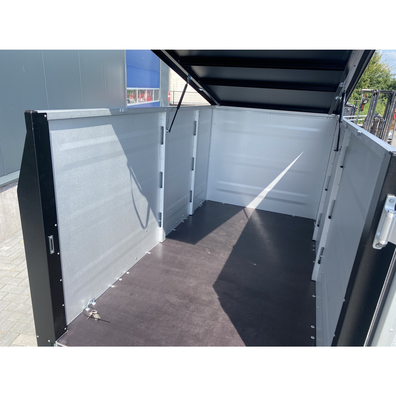 Bockmann Bockmann KT-EB3 OFF-ROAD + | 243 x 123 x 106 |