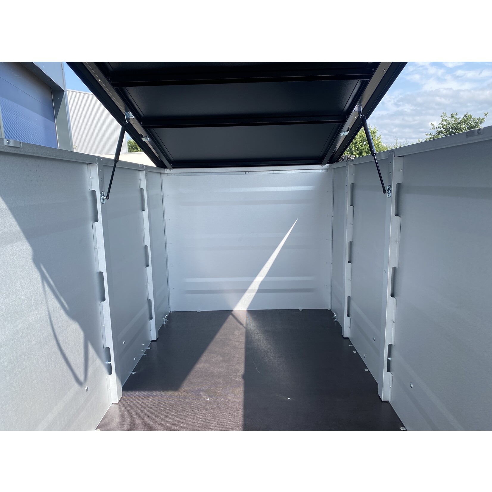 Bockmann Bockmann KT-EB3 OFF-ROAD + | 243 x 123 x 106 |