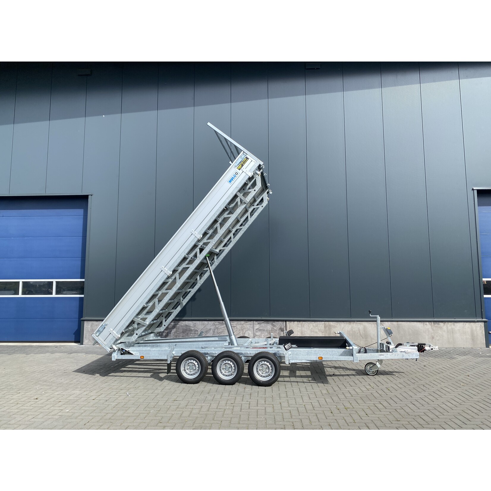 hulco Voorraad Aktie! Hulco Benax-3  405 x 200 x 30 cm | 3.500 kg | Geremd