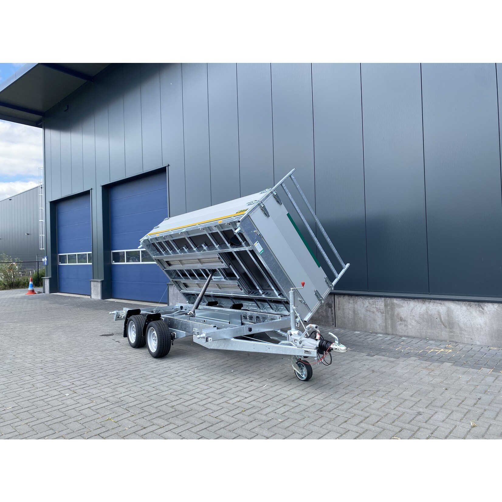 Eduard Eduard 3-zijdige kipper | 350 x 180 x 60 cm | 3.500 kg | ALL - IN AKTIE!