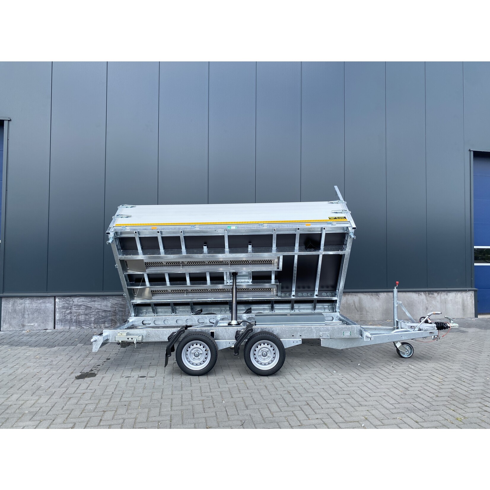 Eduard Eduard 3-zijdige kipper | 350 x 180 x 60 cm | 3.500 kg | ALL - IN AKTIE!