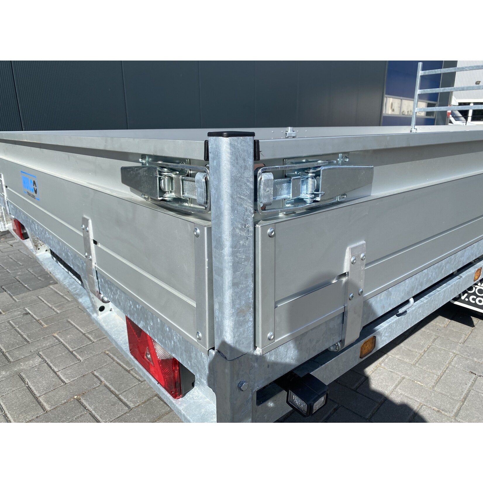 hulco Hulco Medax-3 | 502 x 223 x 30 cm | 3.500 kg | Geremd ALL - IN AKTIE!