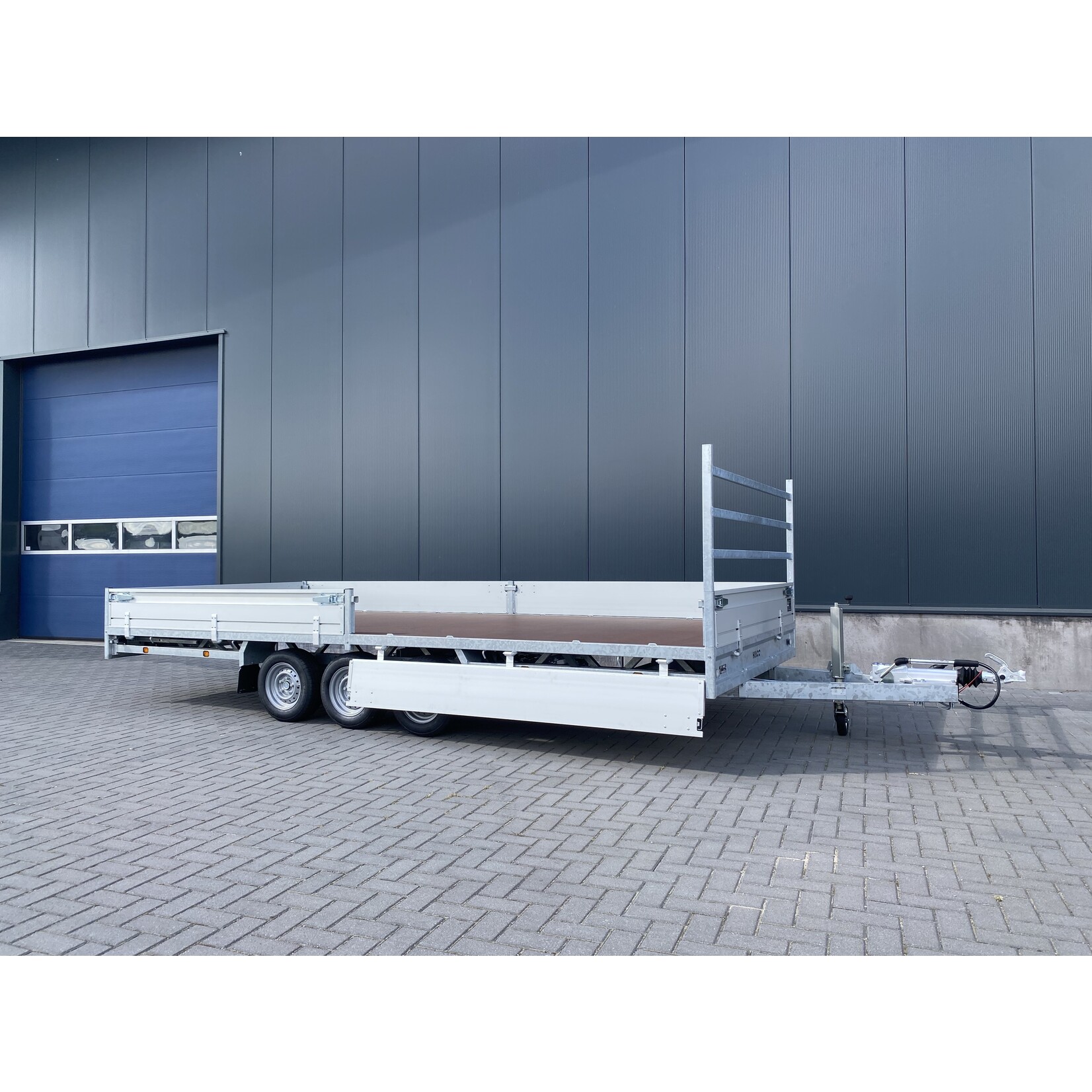 hulco Hulco Medax-3 | 502 x 223 x 30 cm | 3.500 kg | Geremd ALL - IN AKTIE!