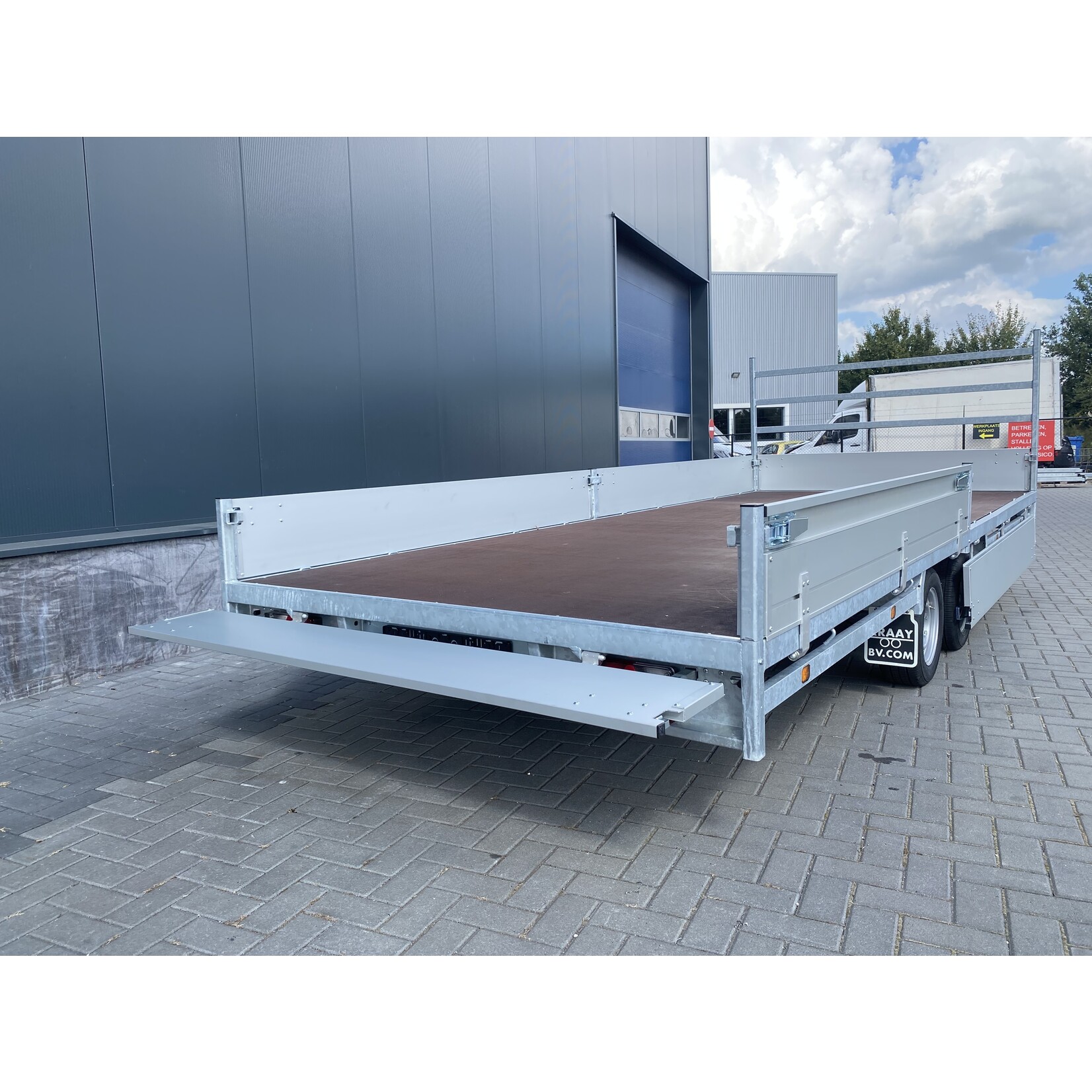 hulco Hulco Medax-2 | 502 x 203 x 30 cm | 3.500 kg | Geremd ALL- IN AKTIE