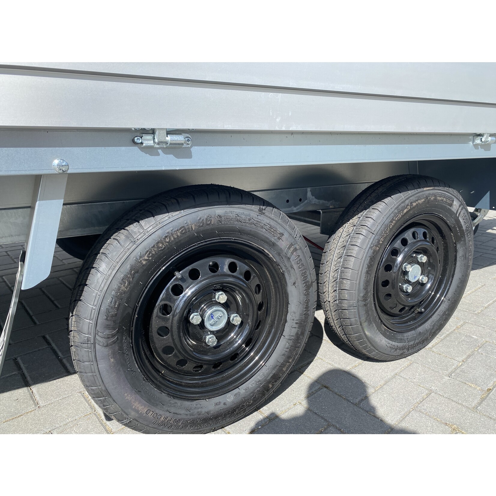 Anssems Demo/voorraad aktie! Anssems PLT-2 Pro | 330 x 180 x 30 cm | 2.000 kg | Geremd ALL - IN AKTIE!