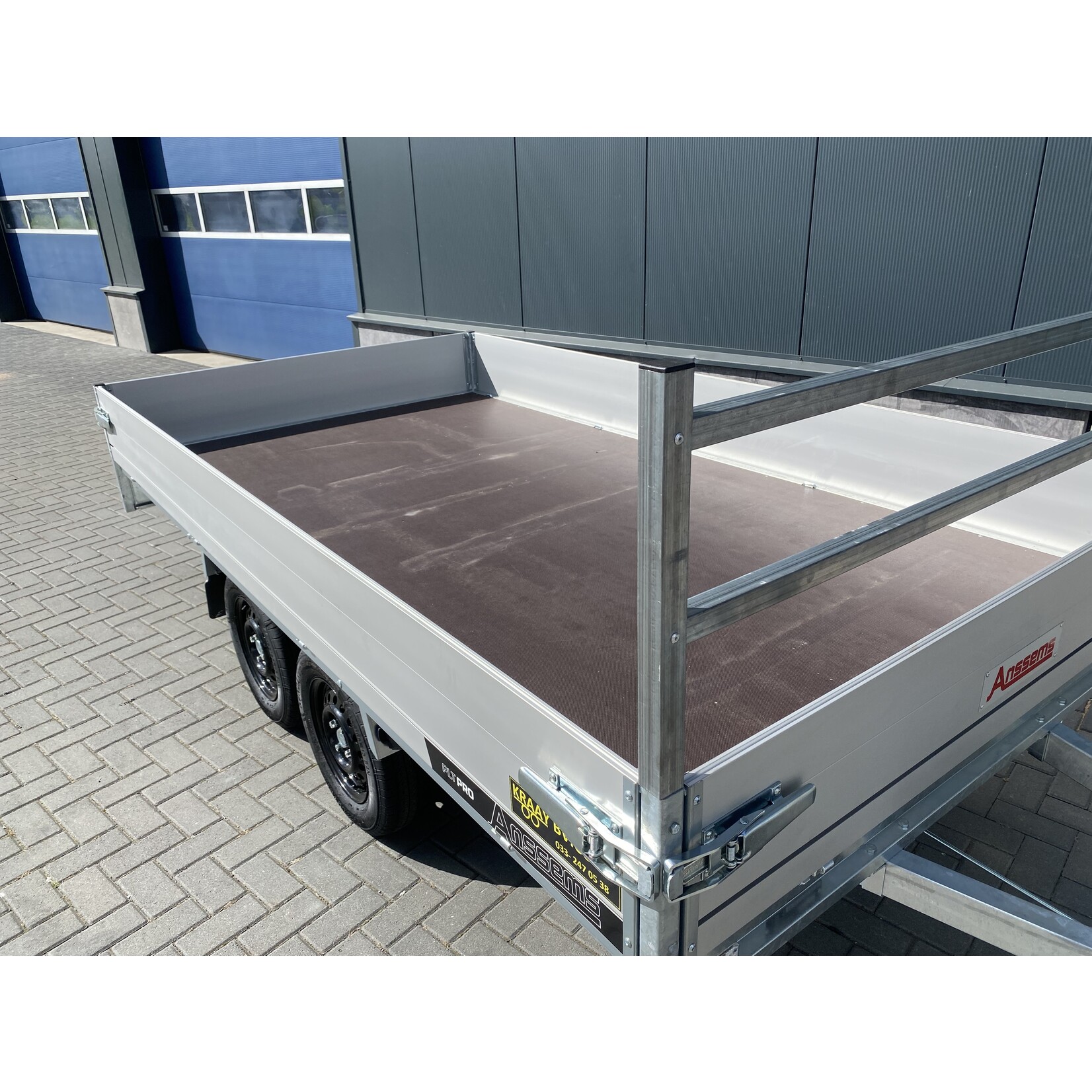Anssems Demo/voorraad aktie! Anssems PLT-2 Pro | 330 x 180 x 30 cm | 2.000 kg | Geremd ALL - IN AKTIE!