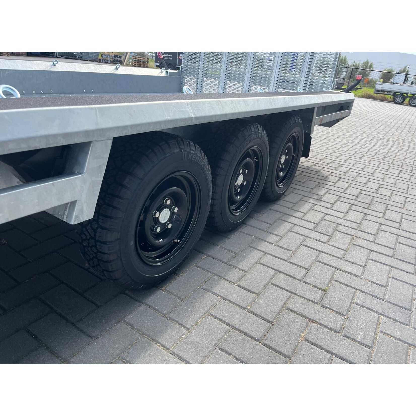 hulco Hulco terrax-3 | 469 x 195 | 3.500 kg | Geremd ALL-IN AKTIE!
